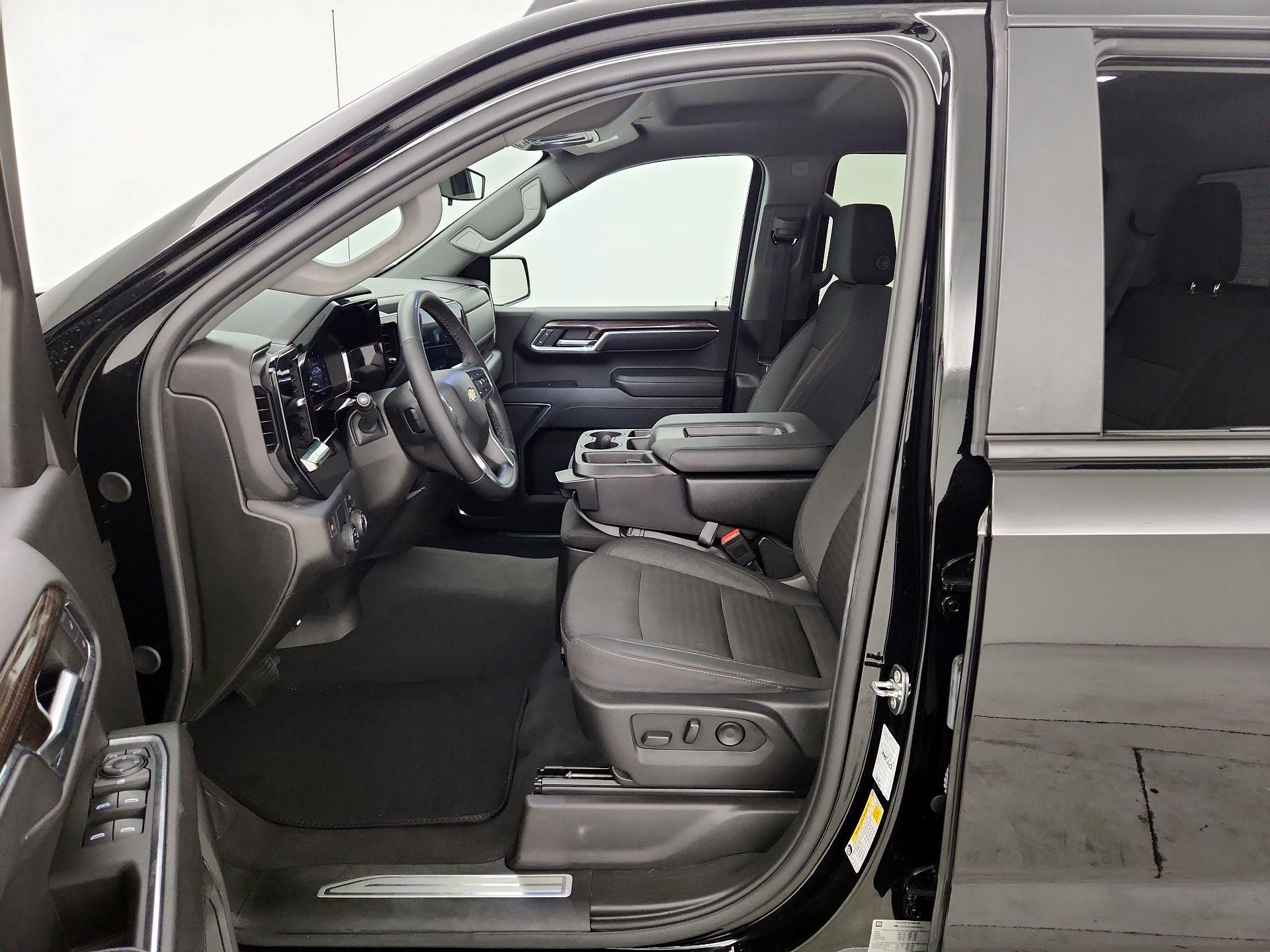 Thumbnail: 2024 Chevrolet Silverado 1500 - 11