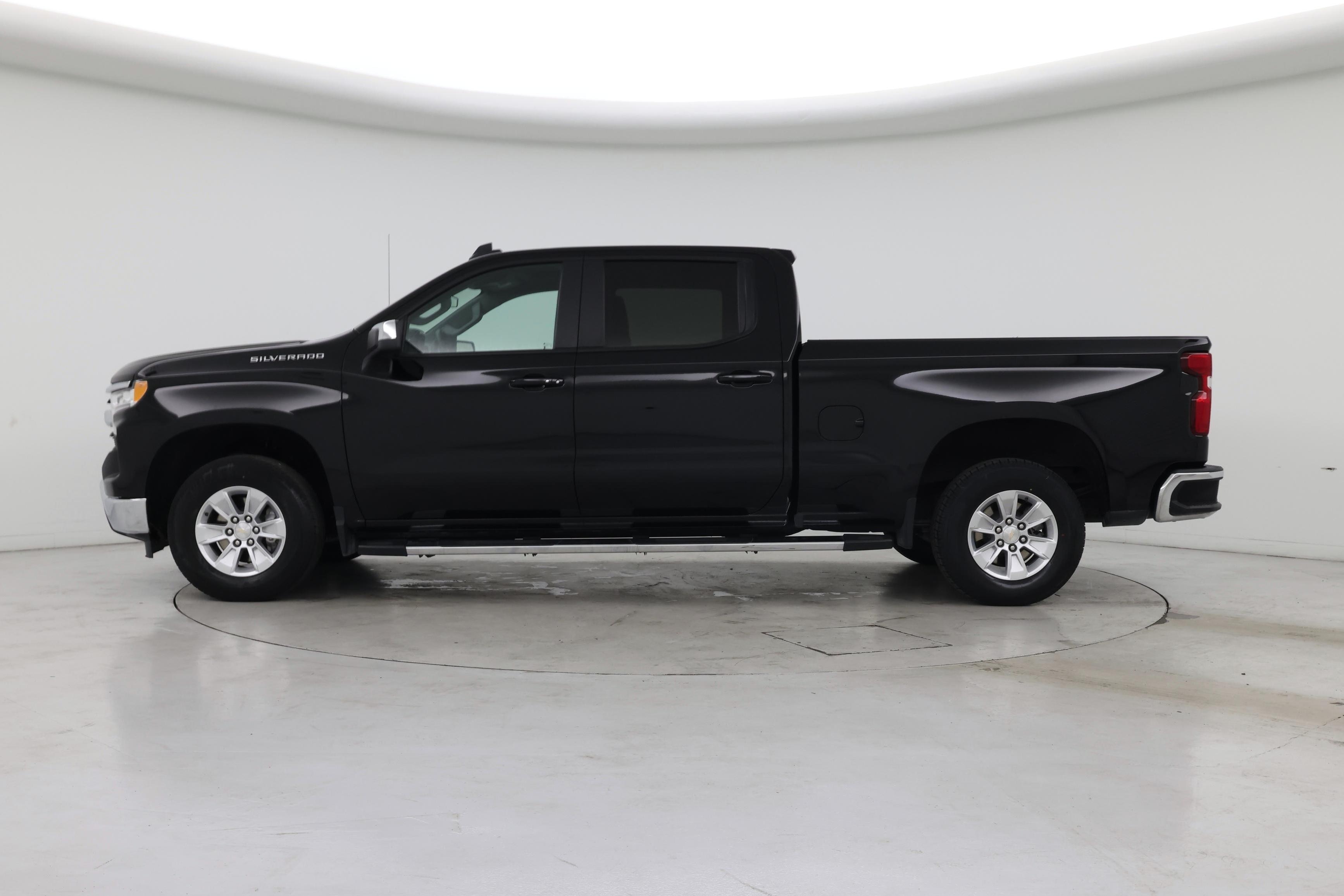 Thumbnail: 2024 Chevrolet Silverado 1500 - 3