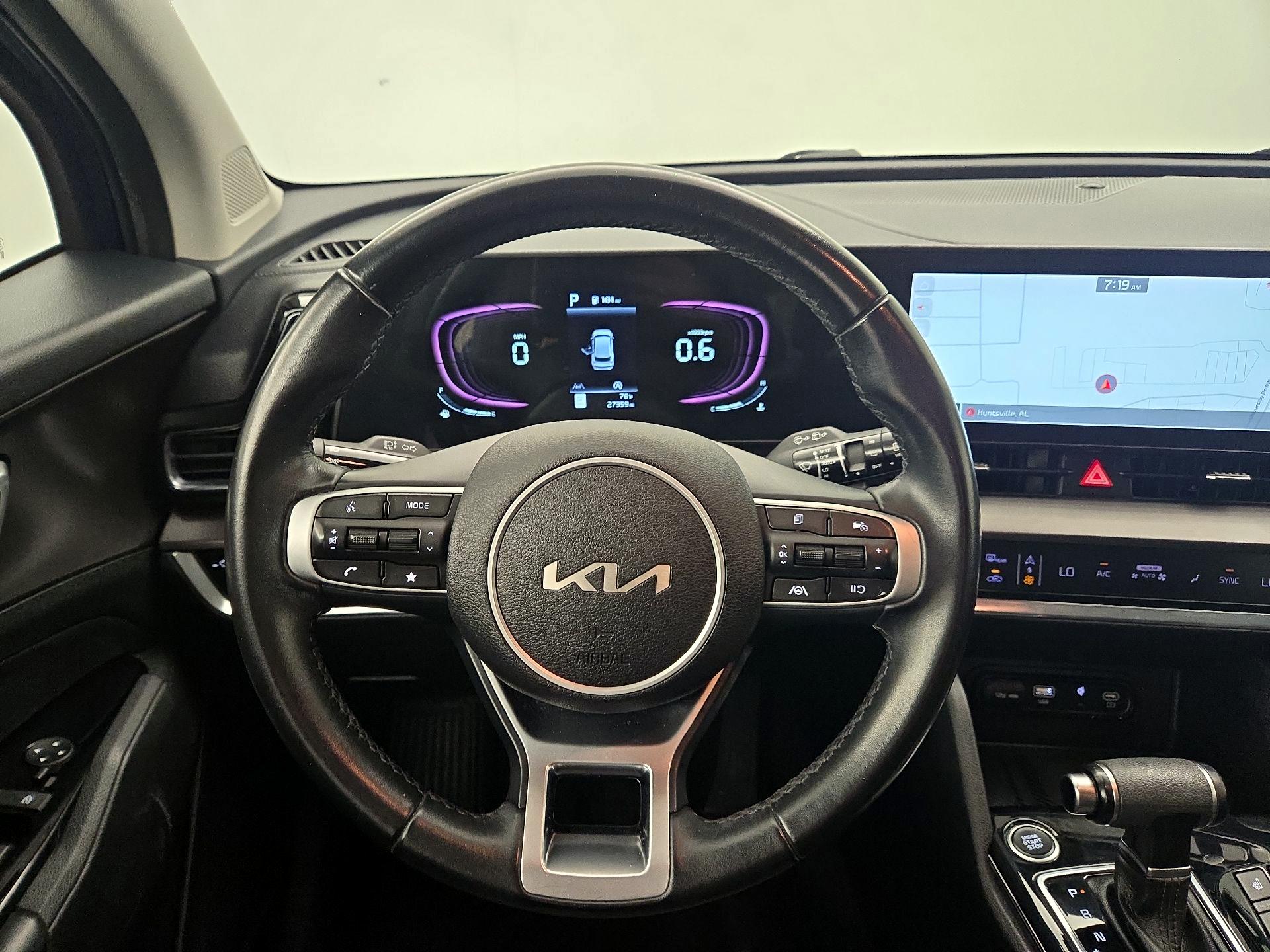 Thumbnail: 2023 Kia Sportage - 10