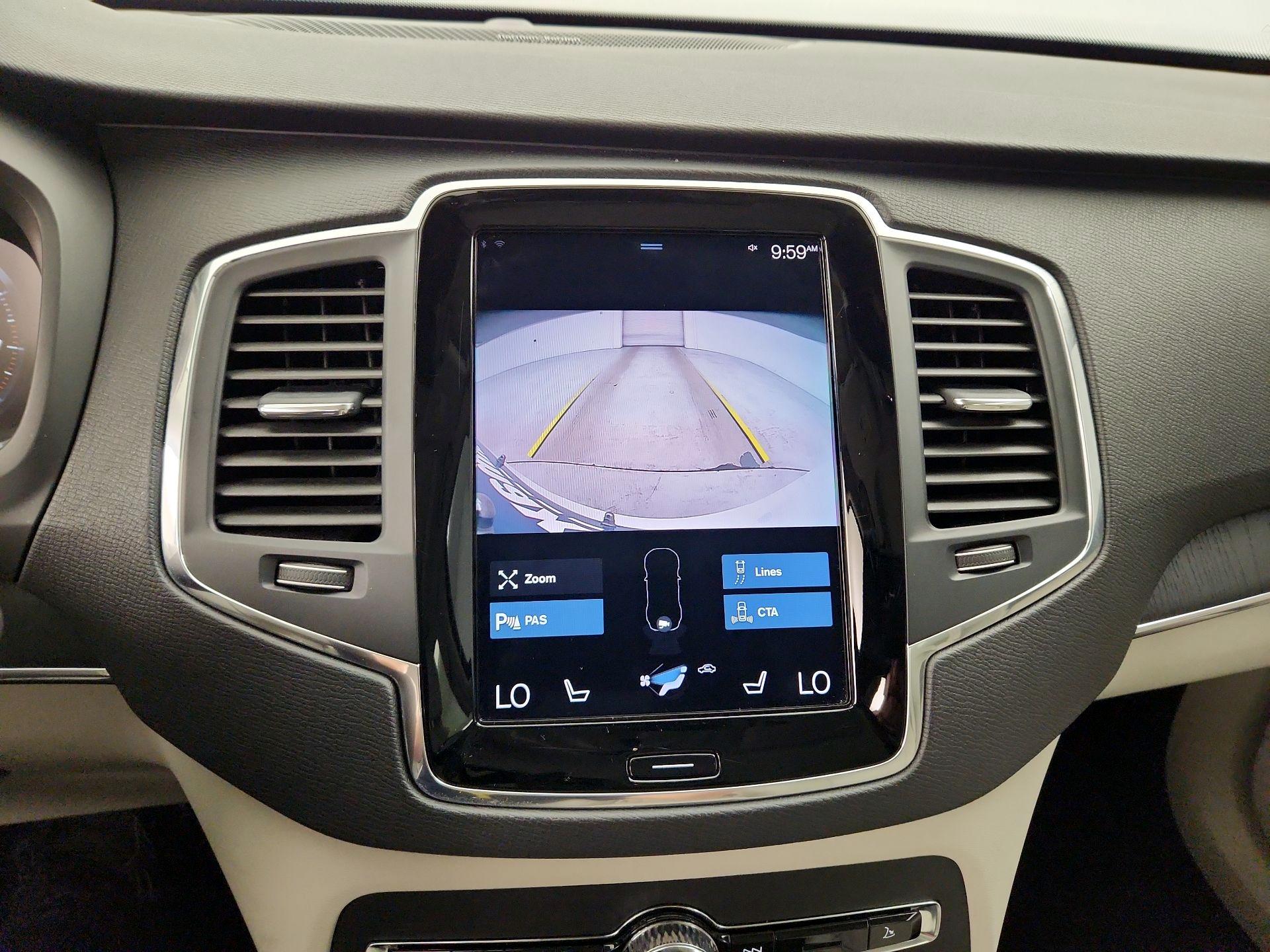 Thumbnail: 2020 Volvo XC90 - 15