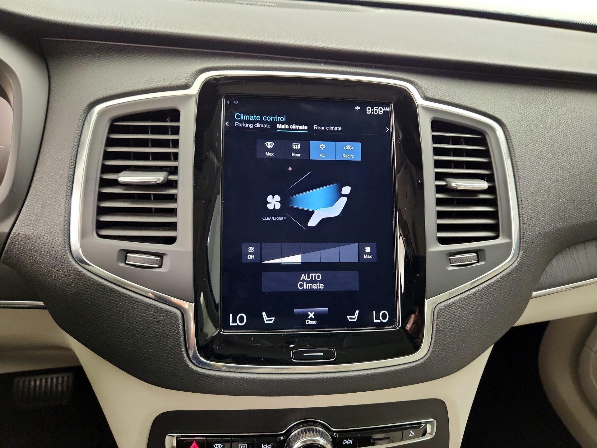 Thumbnail: 2020 Volvo XC90 - 17