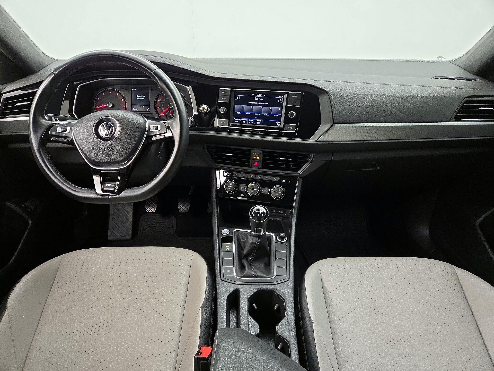 Thumbnail: 2021 Volkswagen Jetta - 9