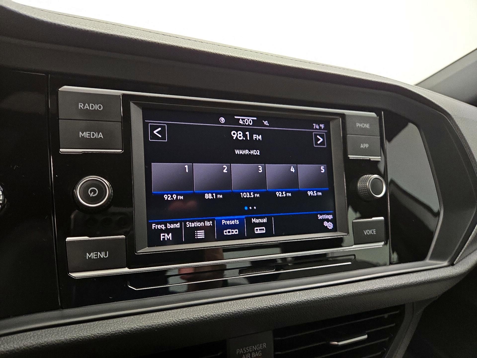 Thumbnail: 2021 Volkswagen Jetta - 15