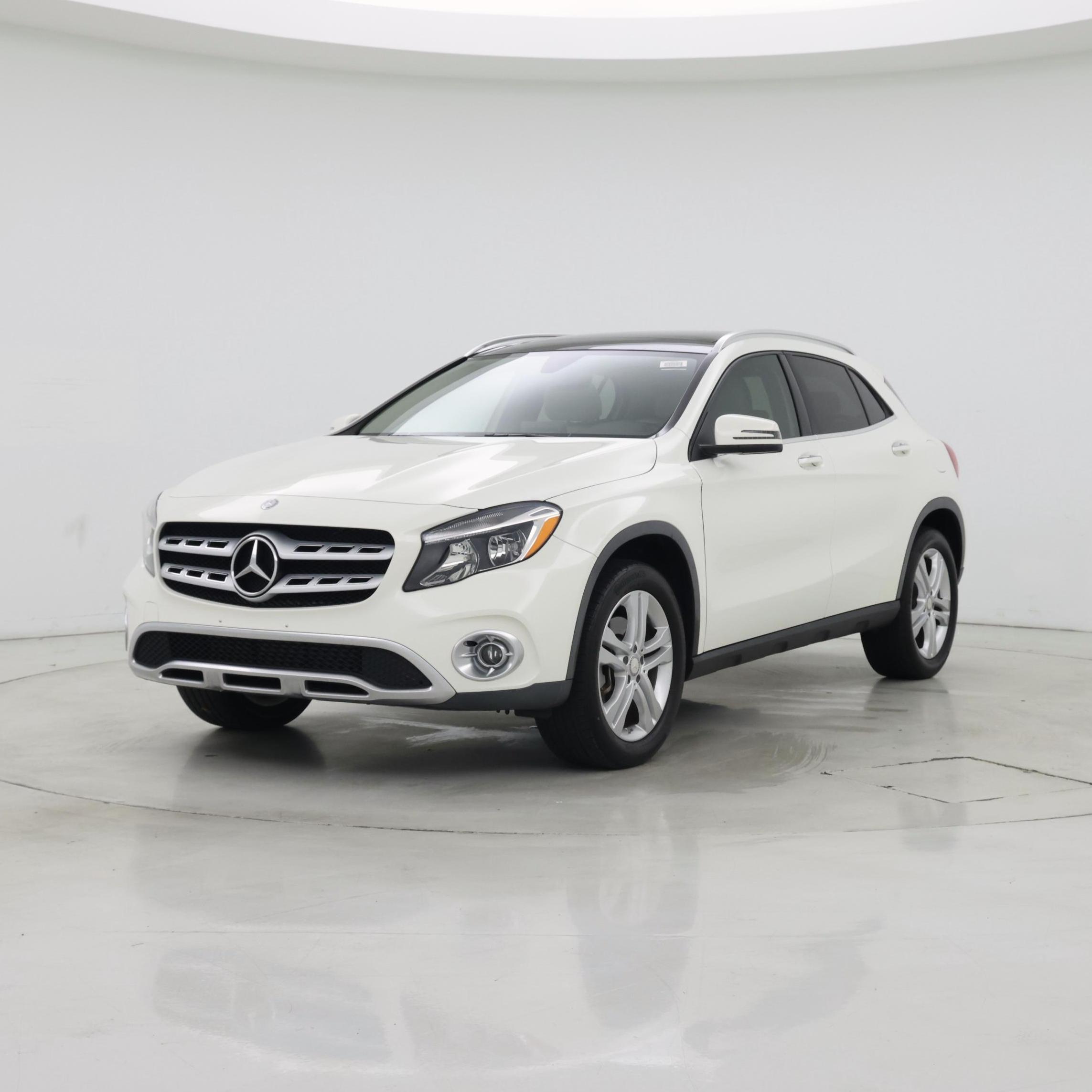 Thumbnail: 2018 Mercedes-Benz GLA - 4