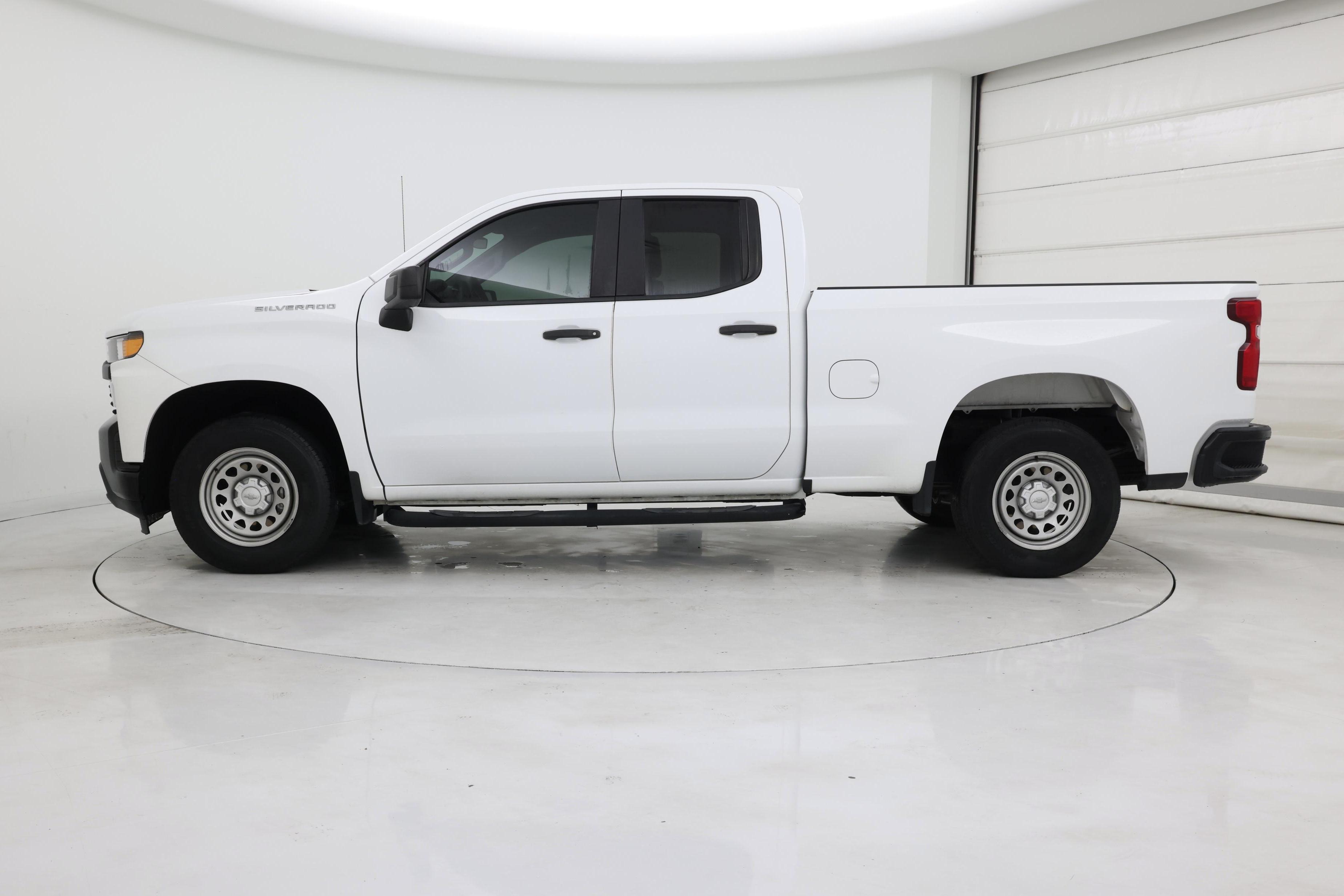 Thumbnail: 2019 Chevrolet Silverado 1500 - 3
