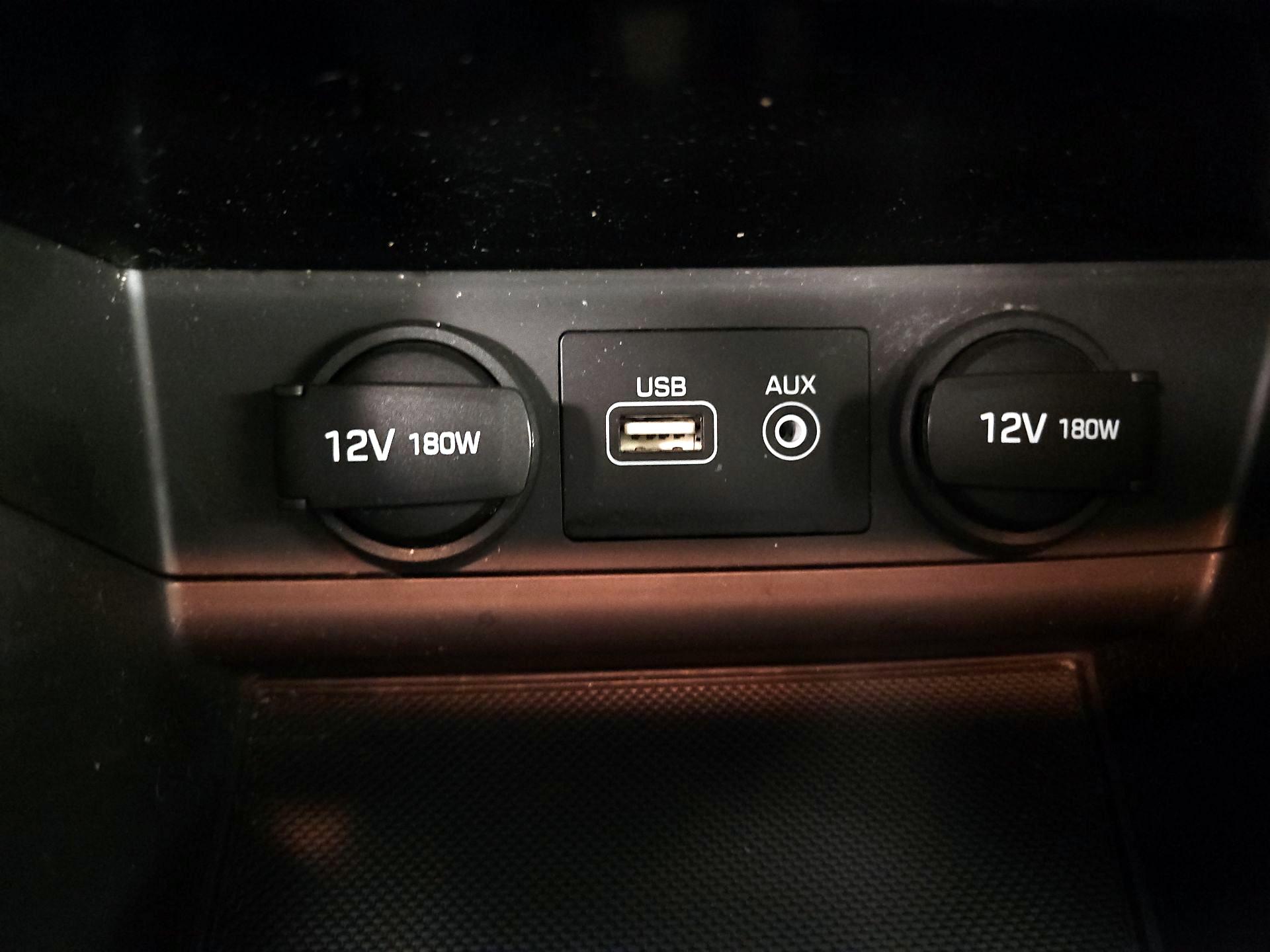 Thumbnail: 2015 Hyundai Sonata - 16