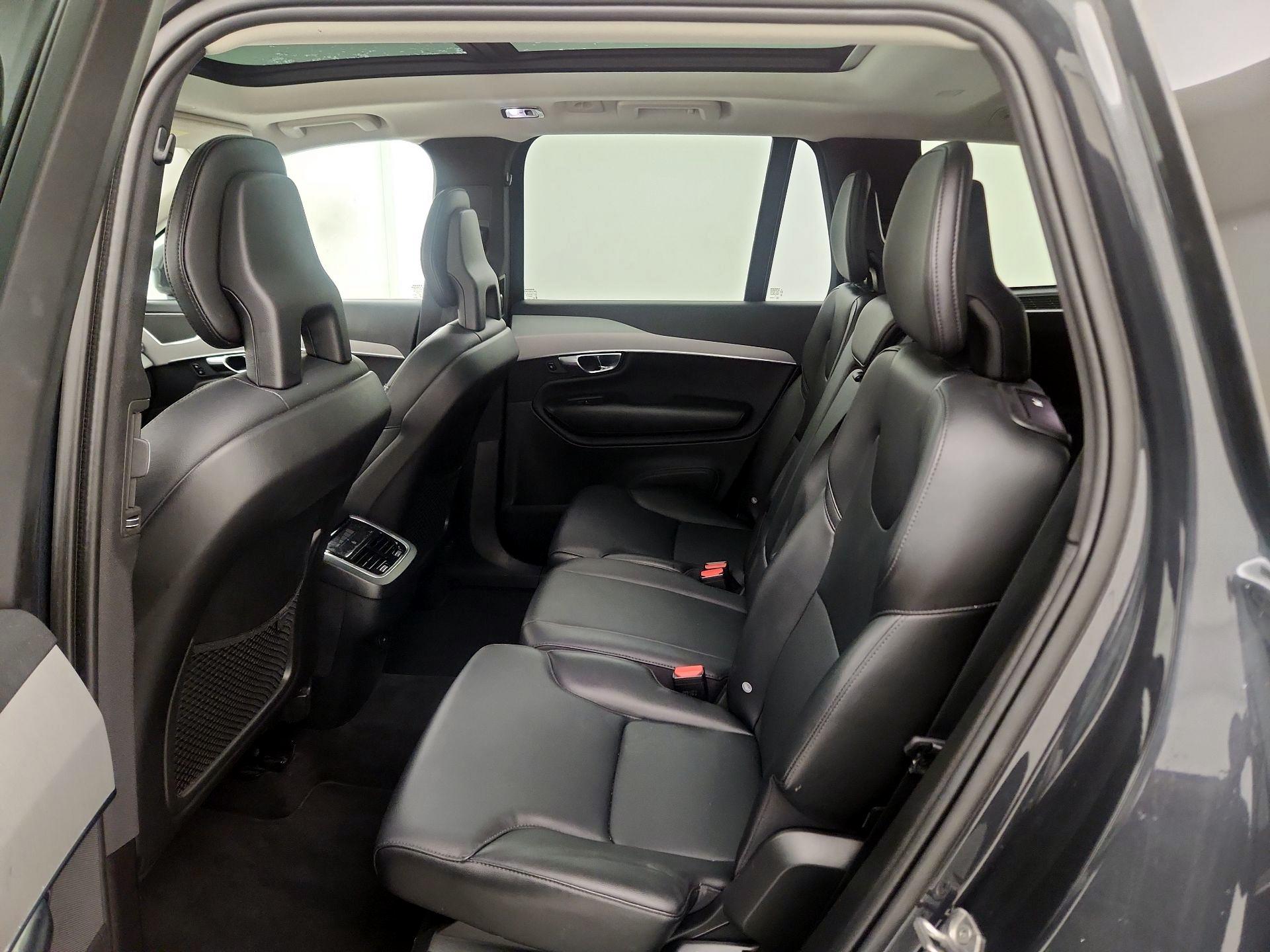 Thumbnail: 2022 Volvo XC90 - 20