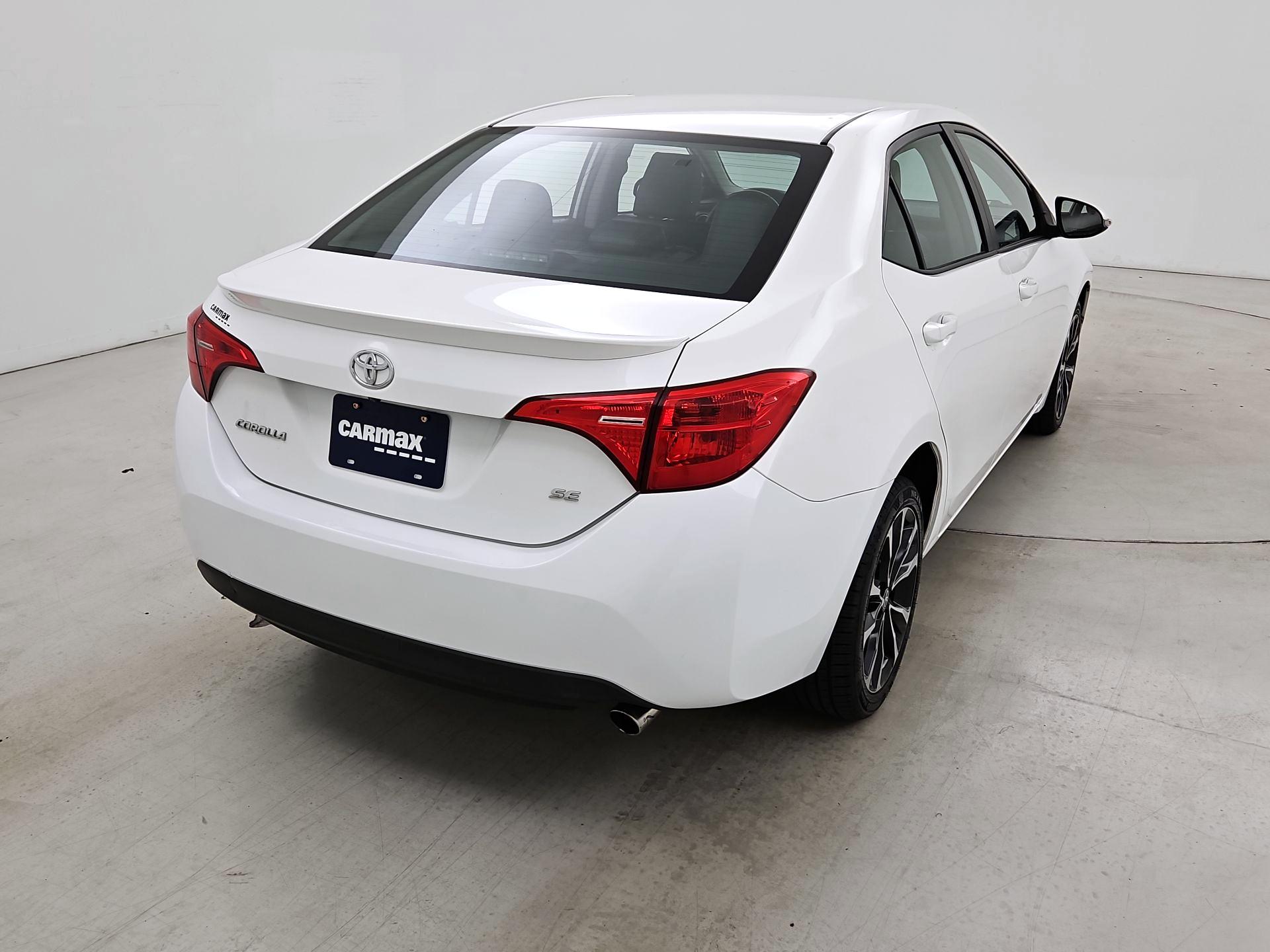 Thumbnail: 2018 Toyota Corolla - 5
