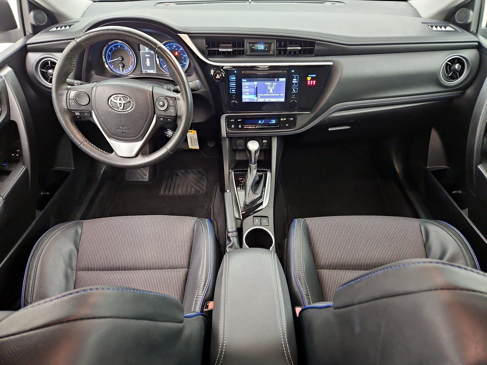 Thumbnail: 2018 Toyota Corolla - 8