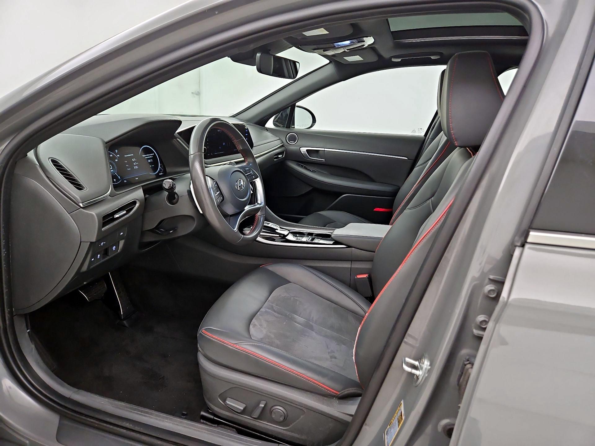 Thumbnail: 2022 Hyundai Sonata - 9