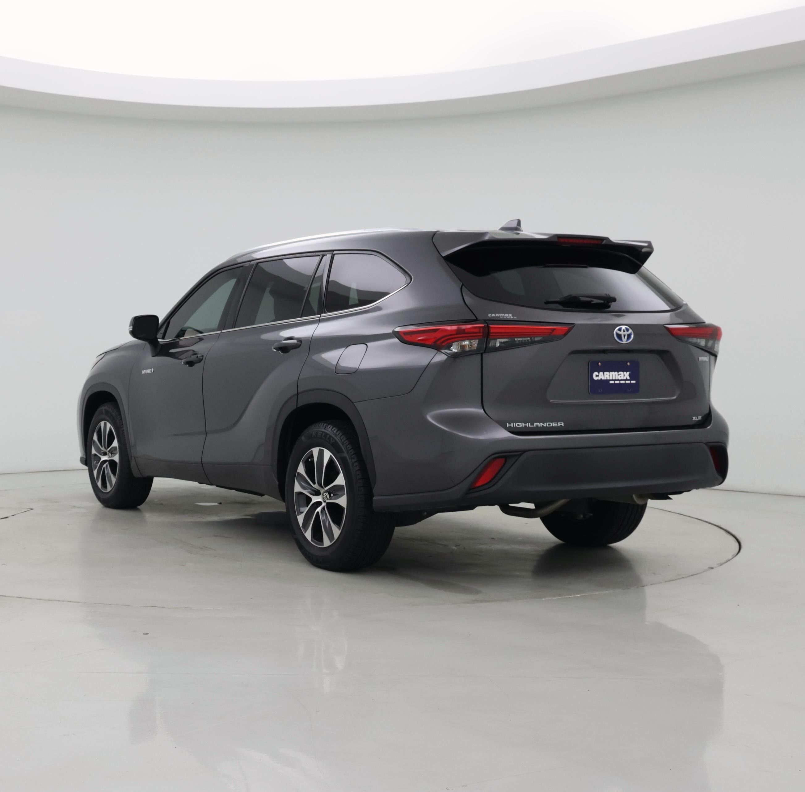 Thumbnail: 2021 Toyota Highlander - 2