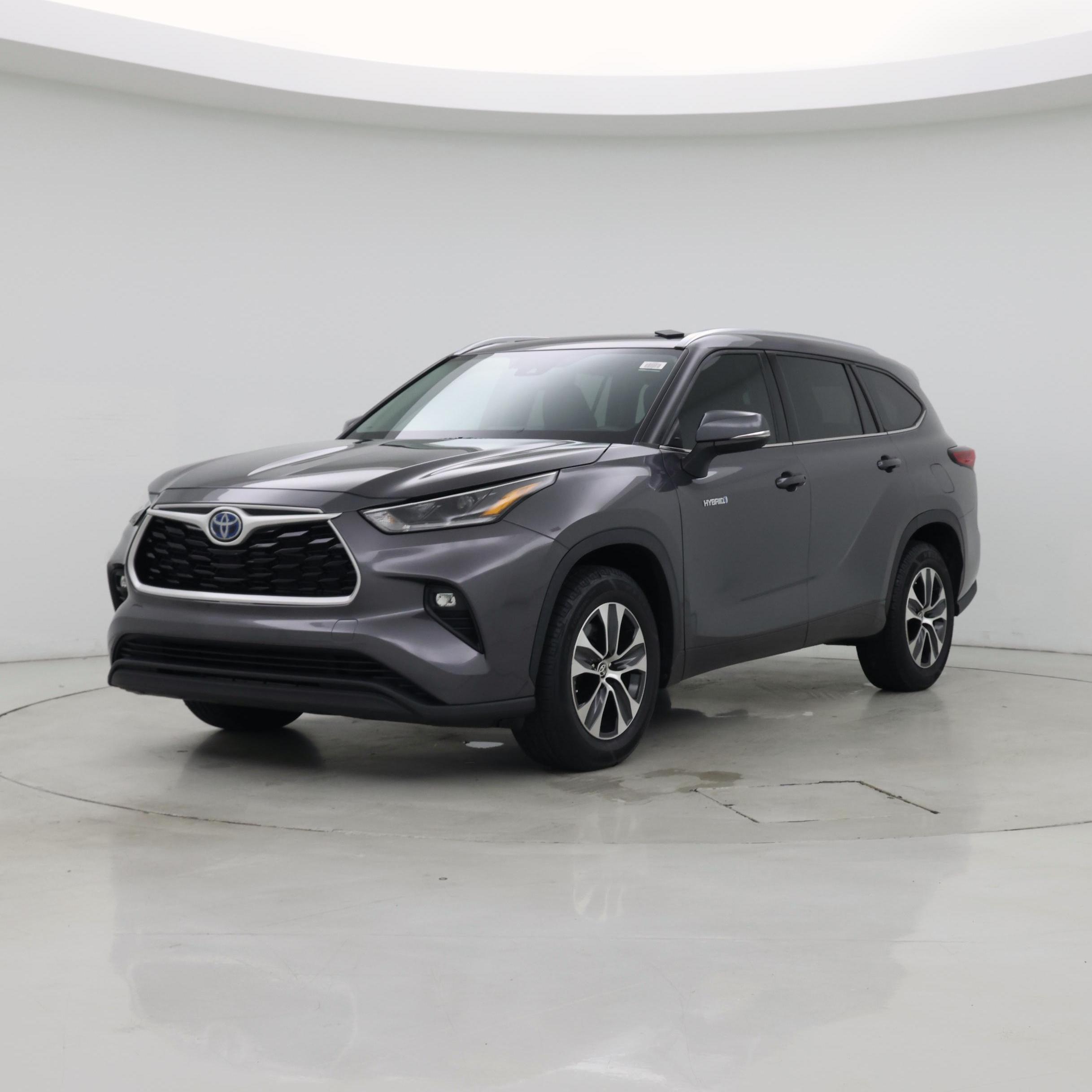 Thumbnail: 2021 Toyota Highlander - 4