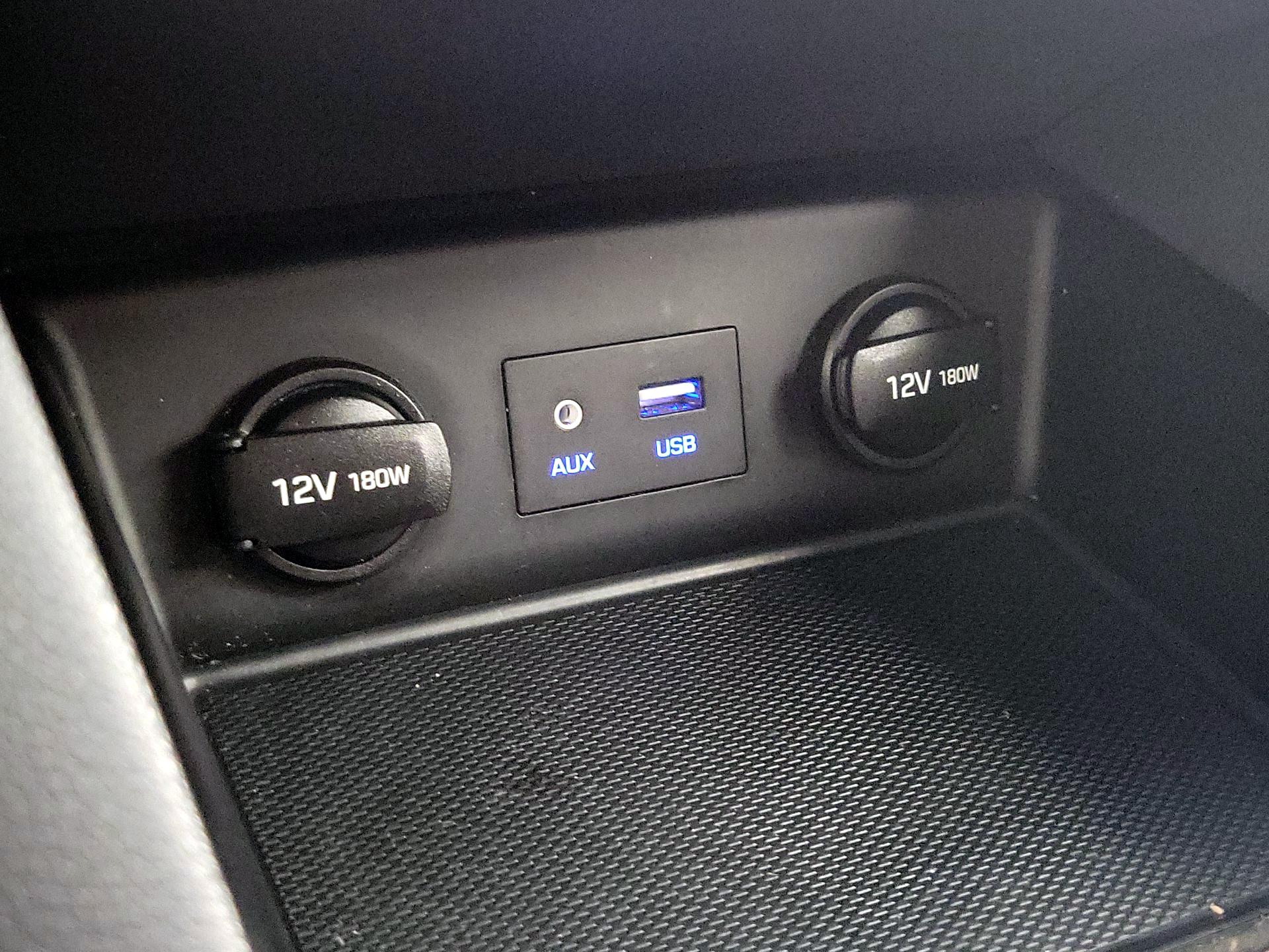Thumbnail: 2019 Hyundai Ioniq - 18