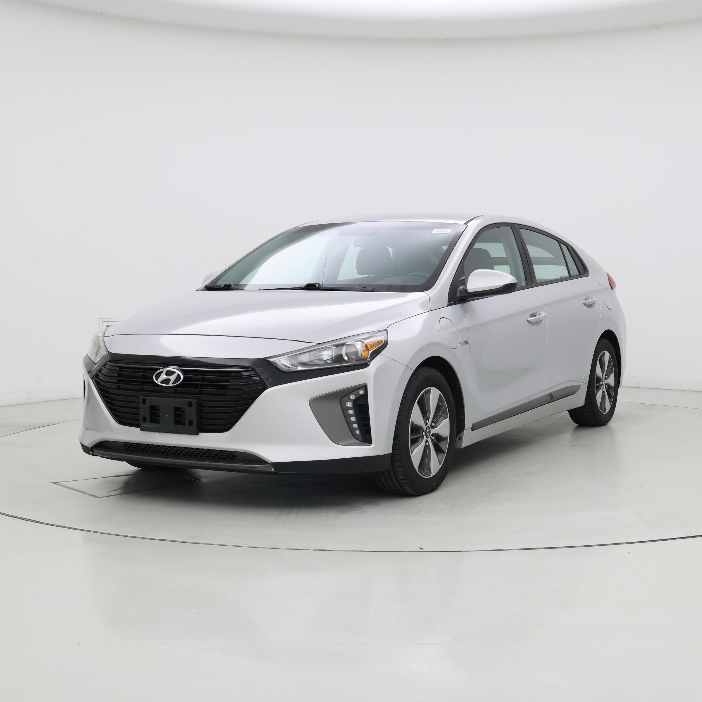 Thumbnail: 2019 Hyundai Ioniq - 4