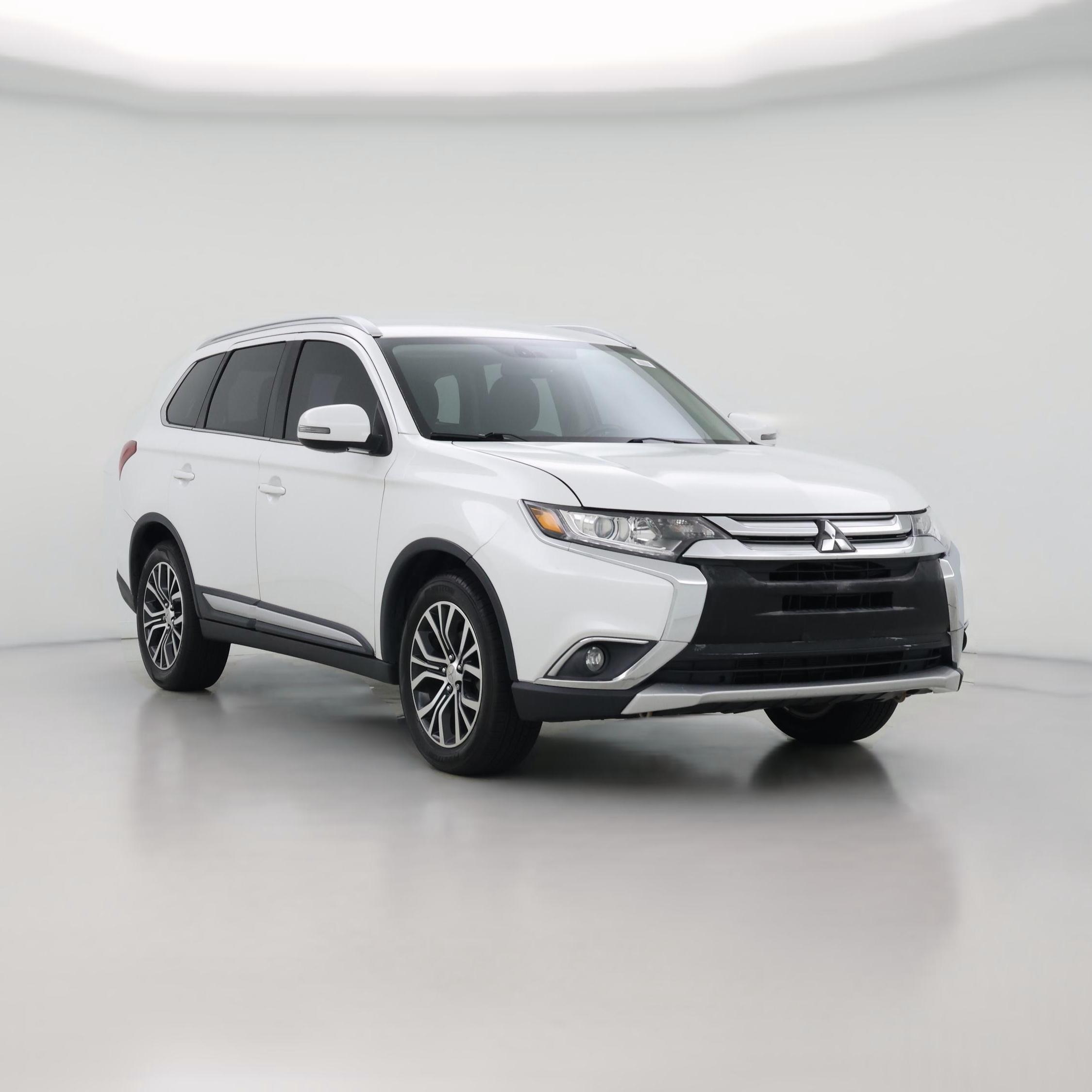 Thumbnail: 2017 Mitsubishi Outlander - 1