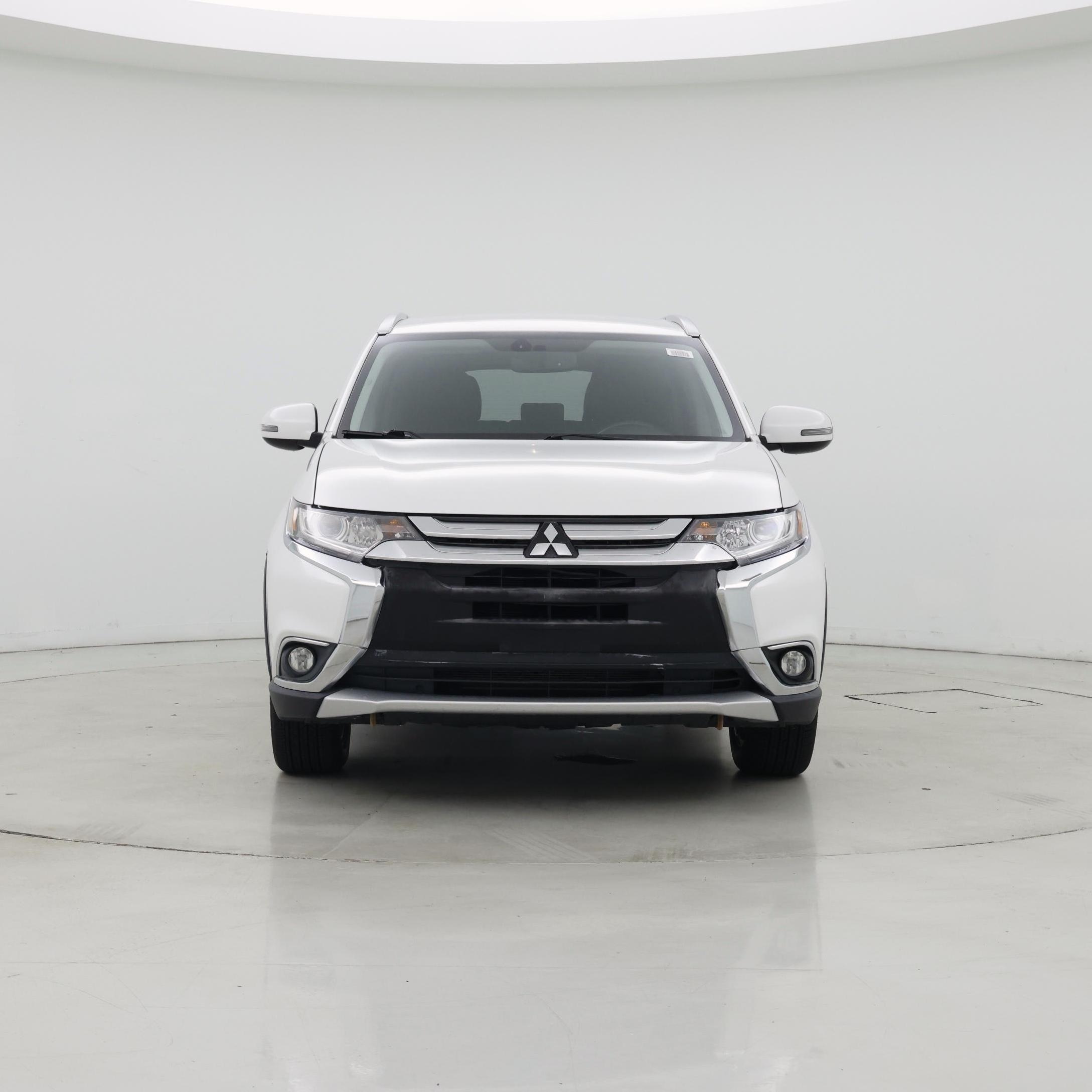 Thumbnail: 2017 Mitsubishi Outlander - 5