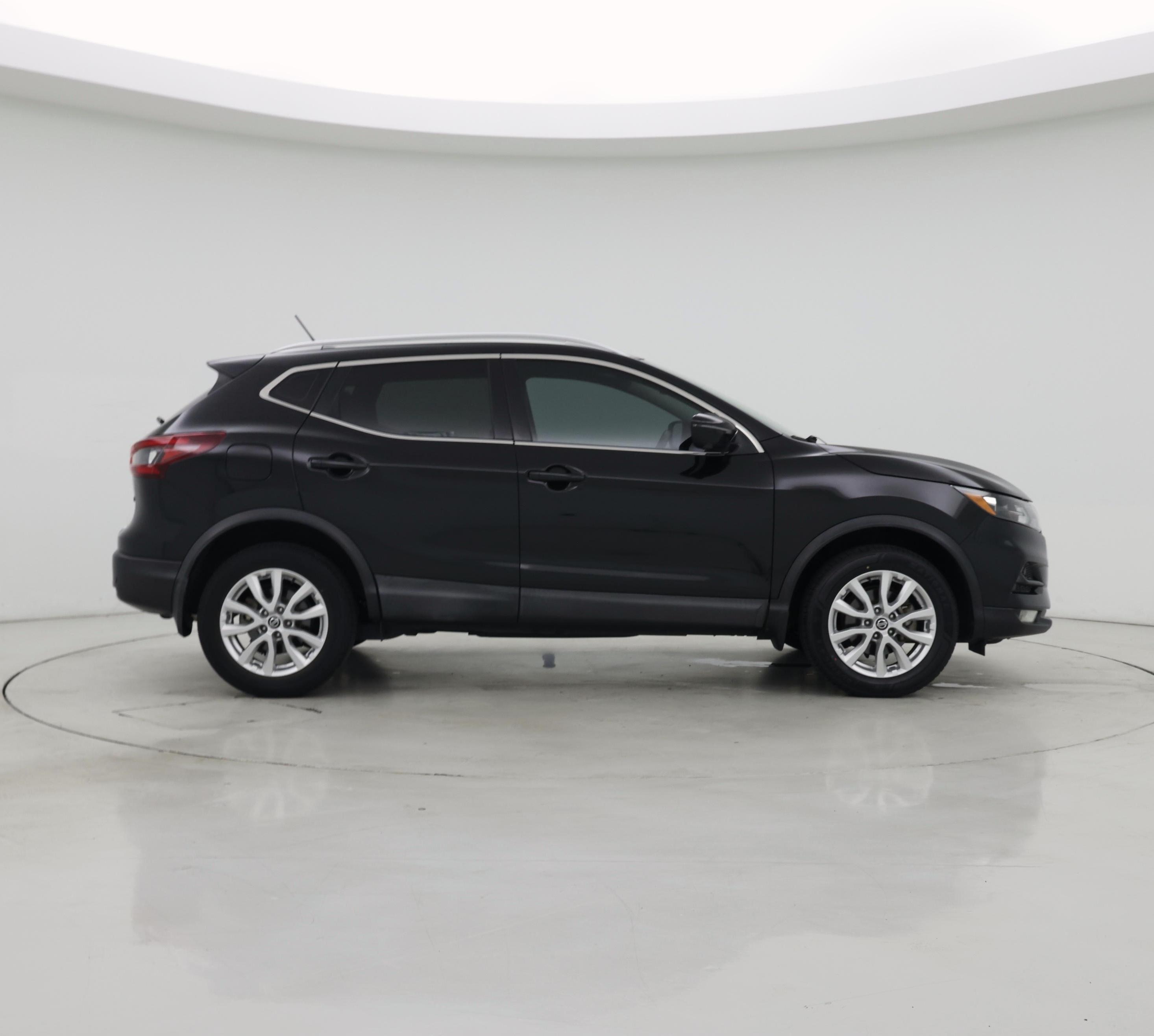 Thumbnail: 2020 Nissan Rogue Sport - 7