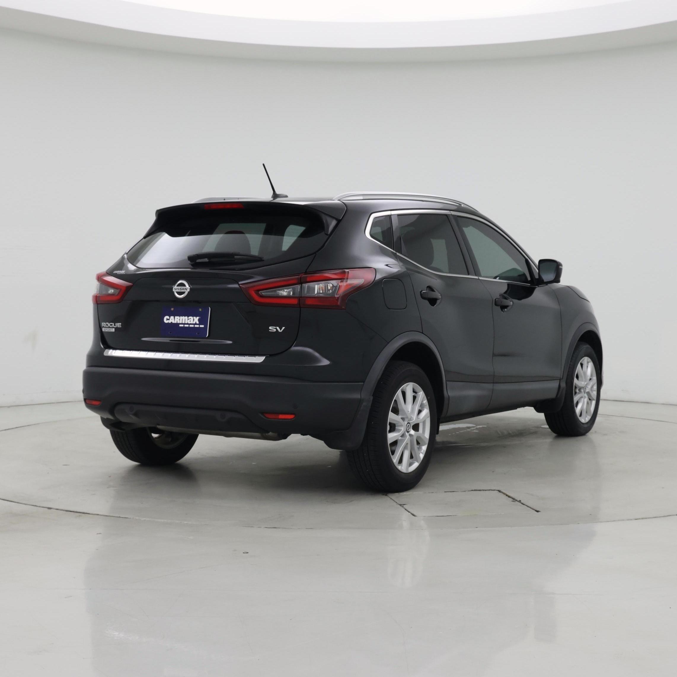 Thumbnail: 2020 Nissan Rogue Sport - 8