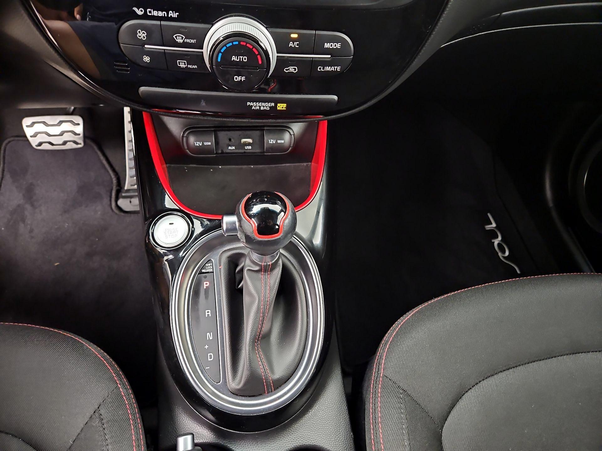 Thumbnail: 2019 Kia Soul - 18