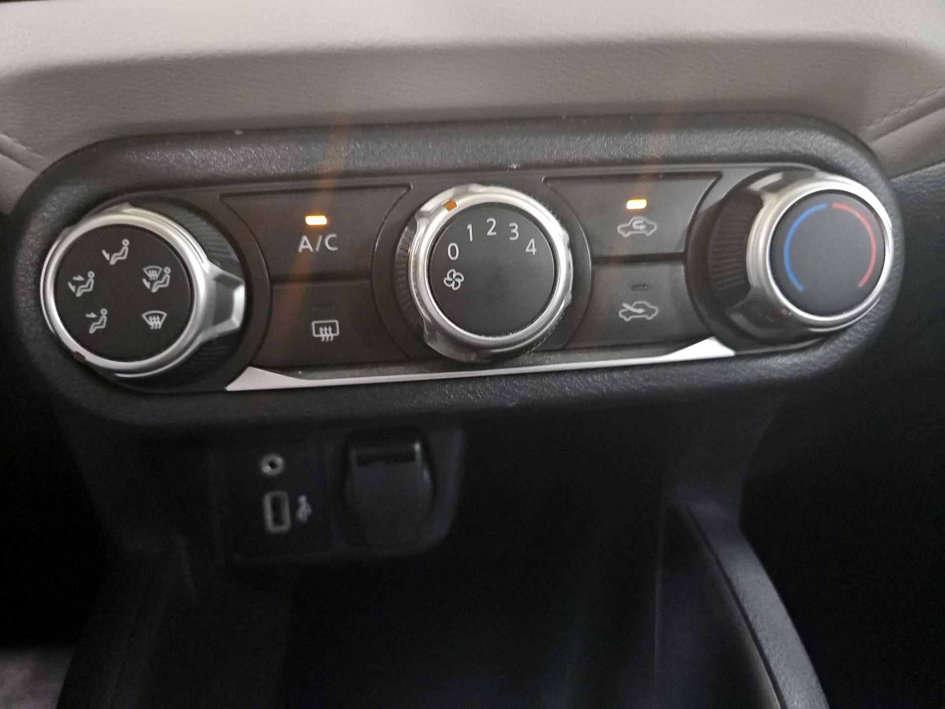 Thumbnail: 2021 Nissan Versa - 14