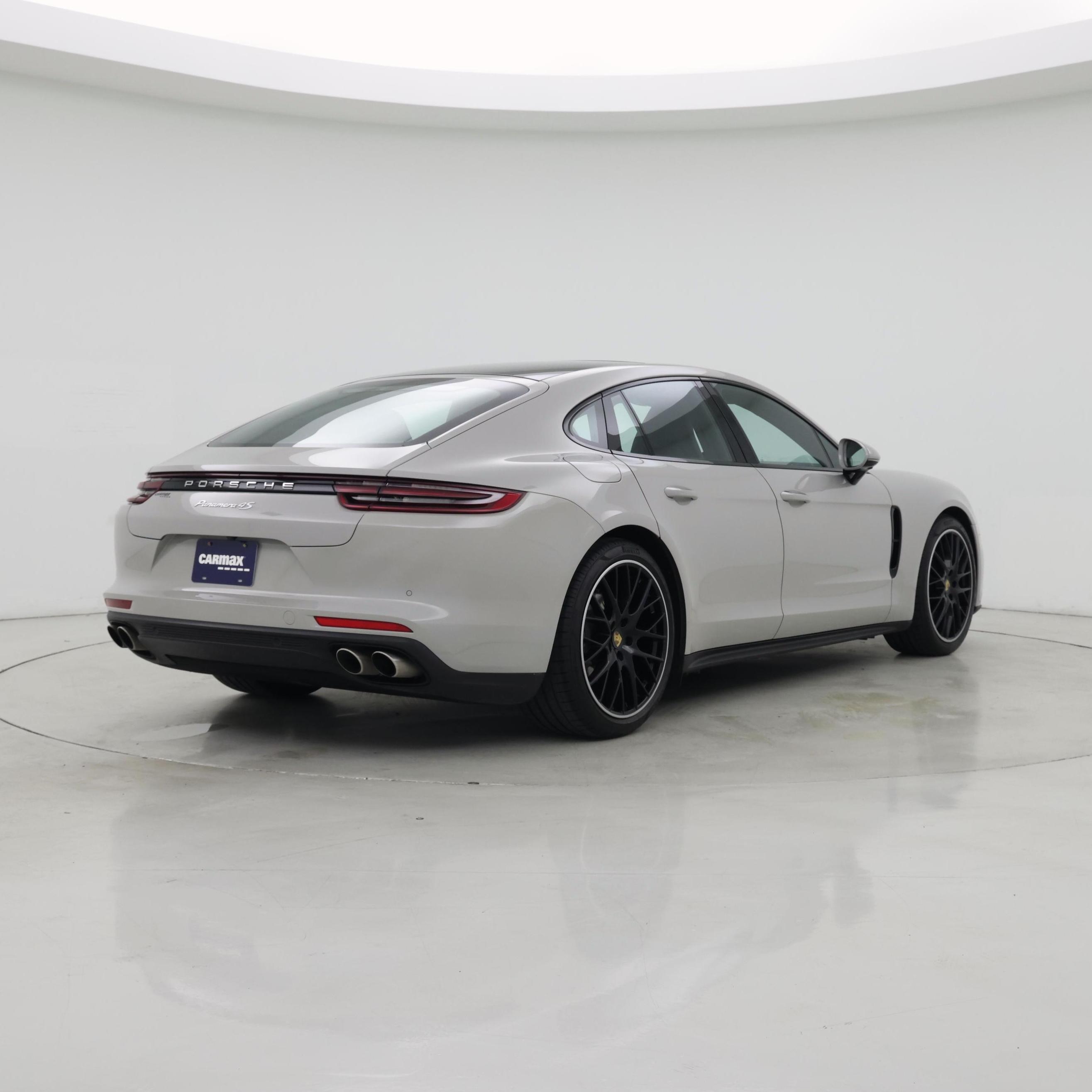 Thumbnail: 2020 Porsche Panamera - 8