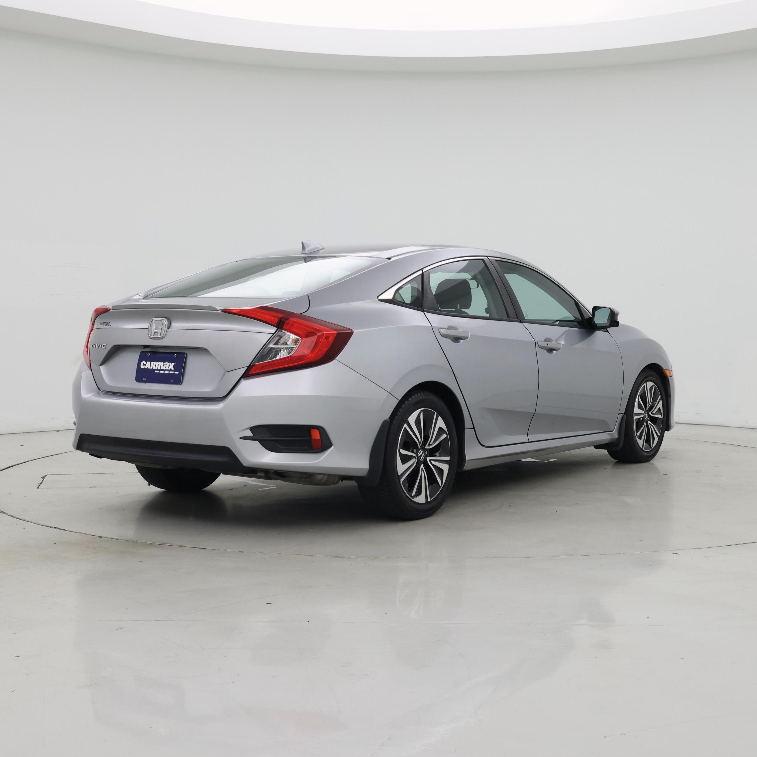 Thumbnail: 2016 Honda Civic - 8