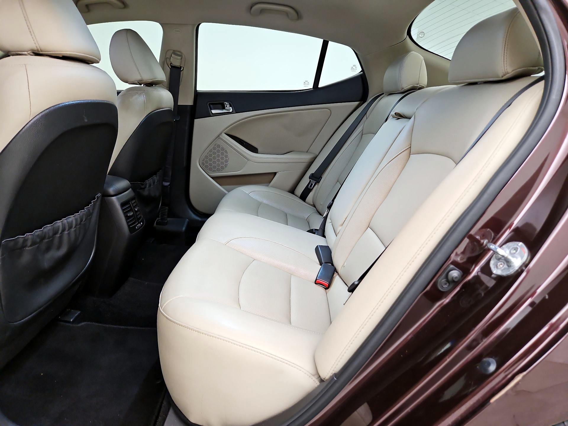 Thumbnail: 2015 Kia Optima - 18