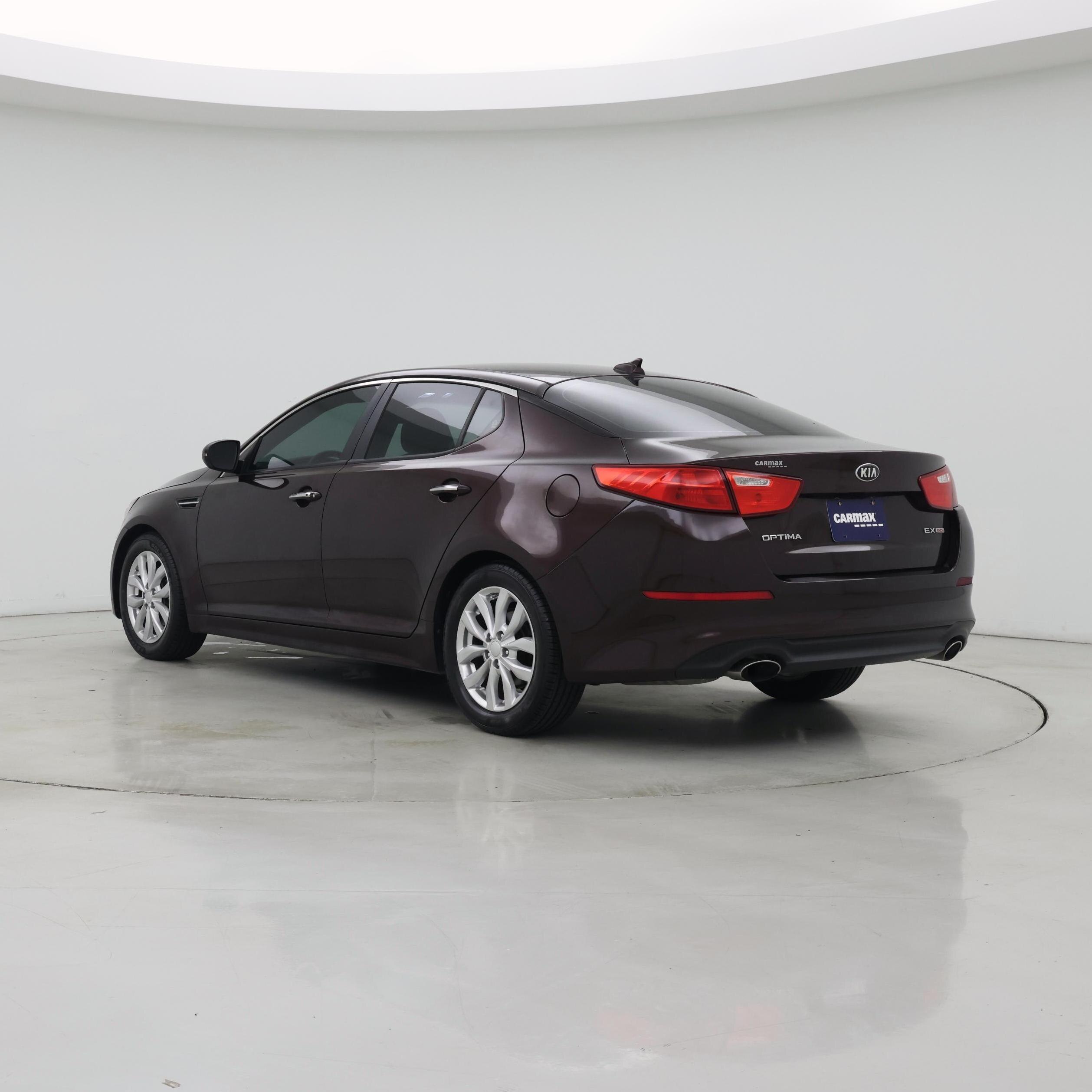Thumbnail: 2015 Kia Optima - 2