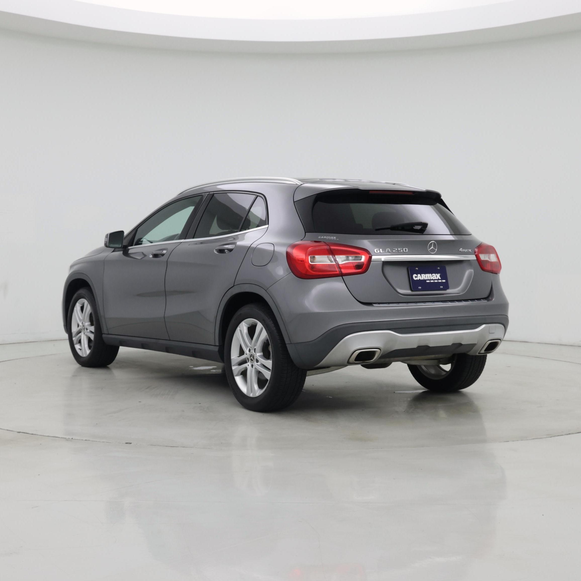 Thumbnail: 2018 Mercedes-Benz GLA - 2