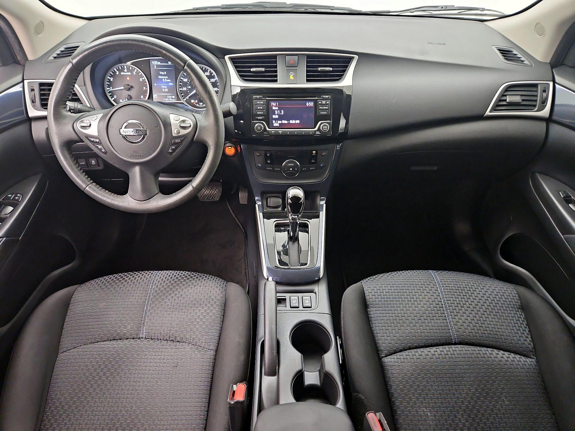 Thumbnail: 2018 Nissan Sentra - 9