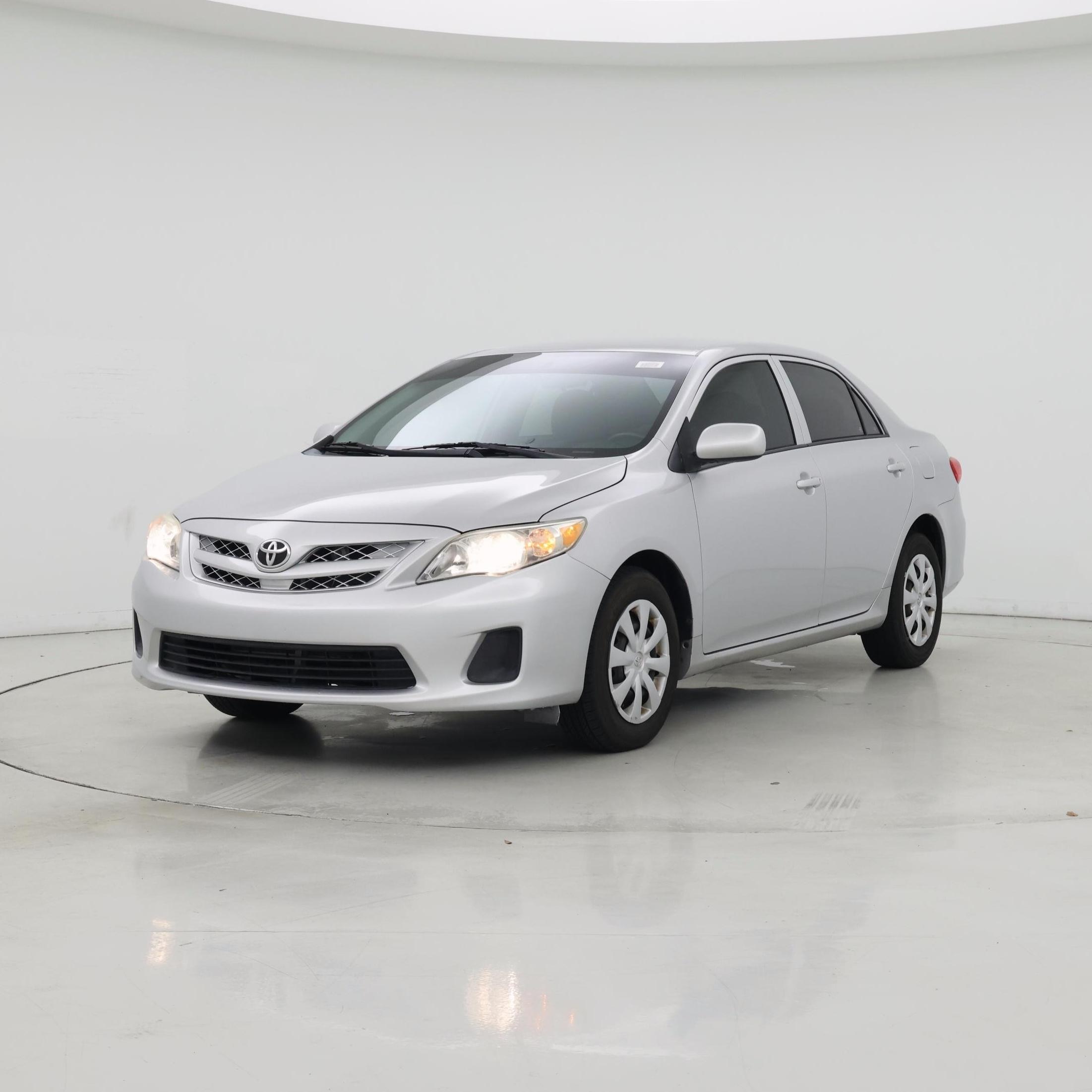 Thumbnail: 2013 Toyota Corolla - 4