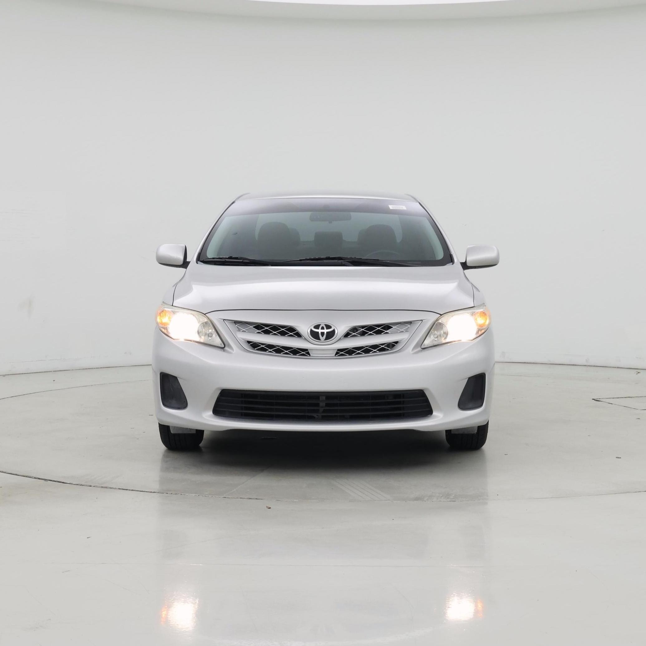 Thumbnail: 2013 Toyota Corolla - 5