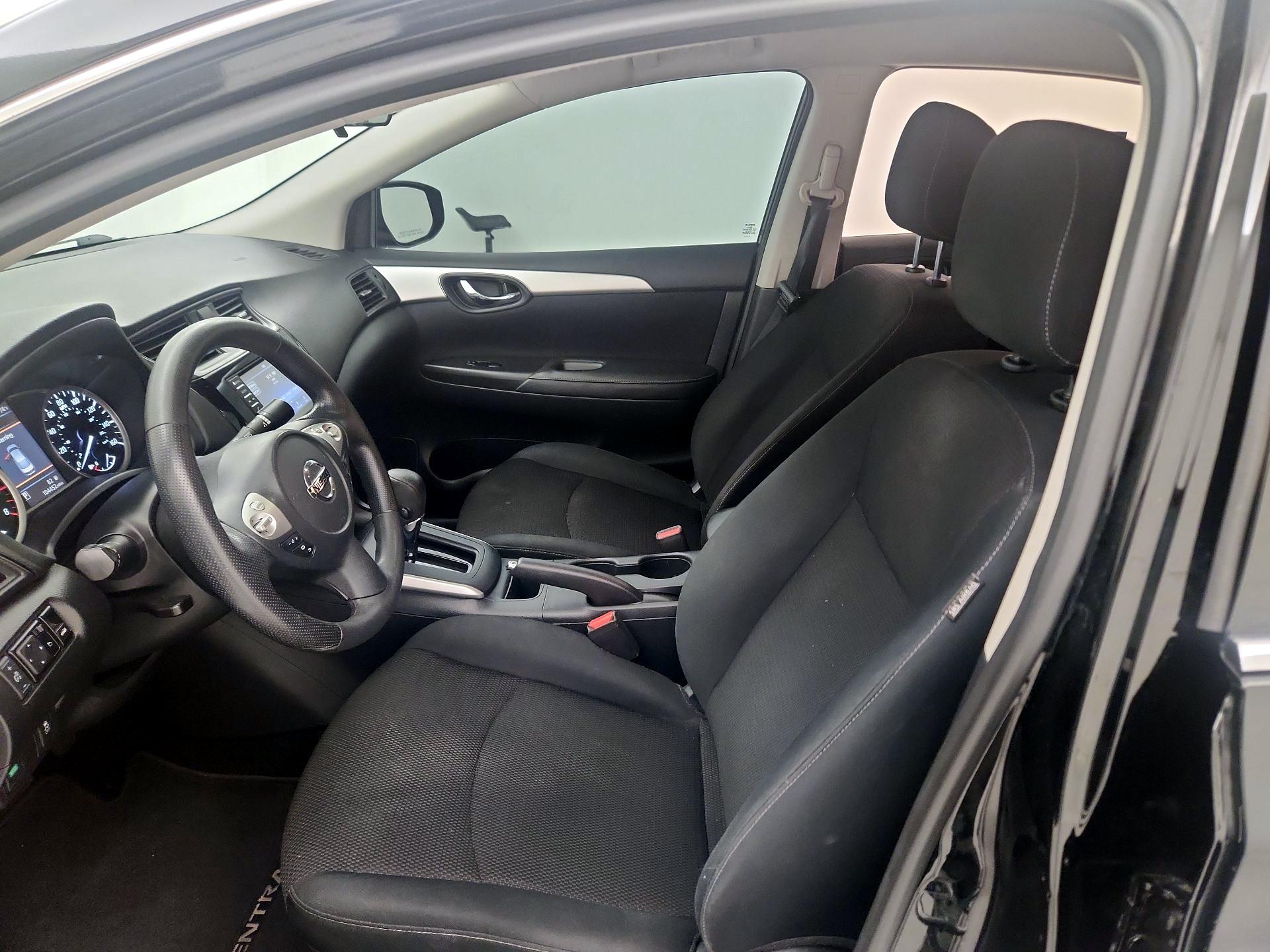 Thumbnail: 2019 Nissan Sentra - 11