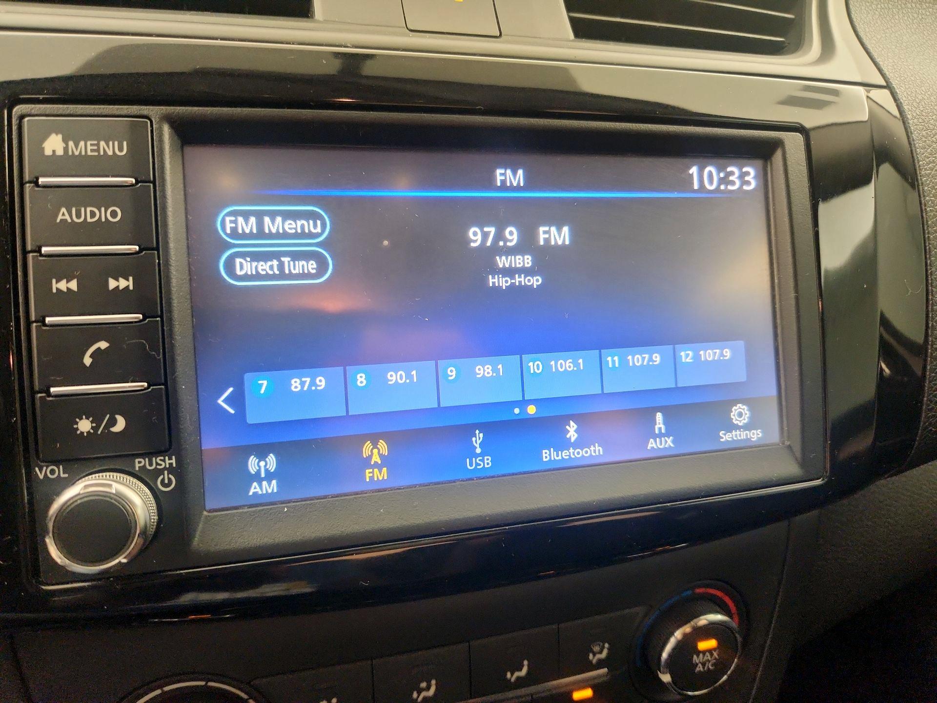 Thumbnail: 2019 Nissan Sentra - 15