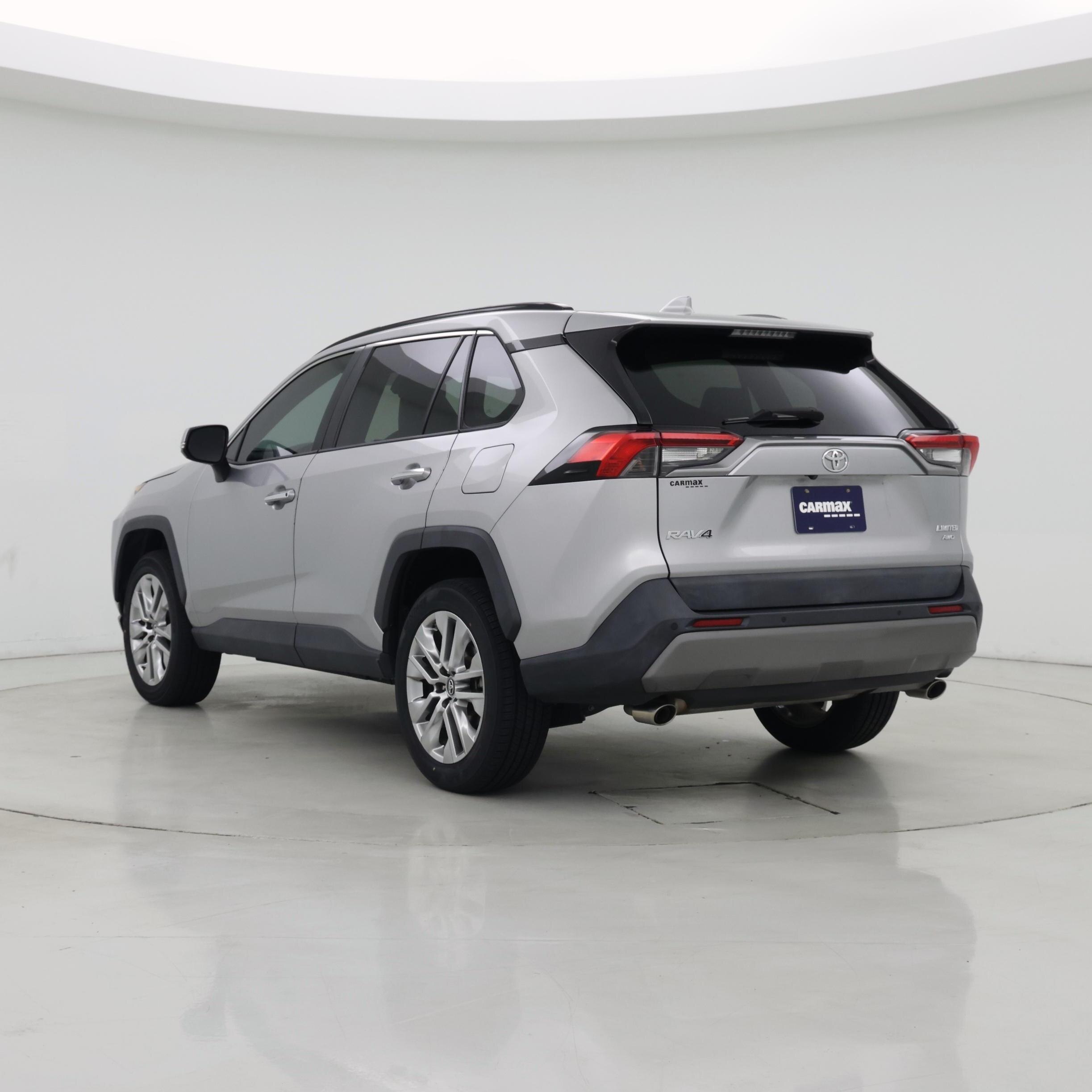 Thumbnail: 2019 Toyota RAV4 - 2
