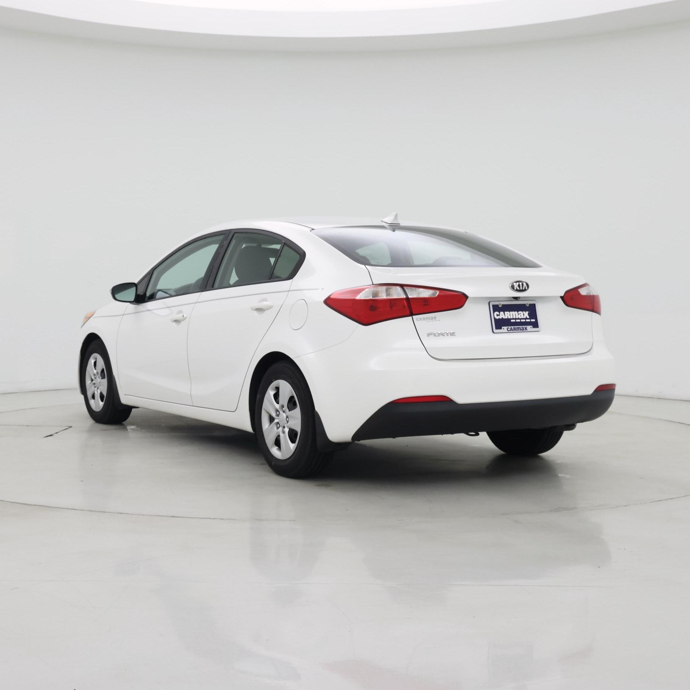 Thumbnail: 2016 Kia Forte - 2