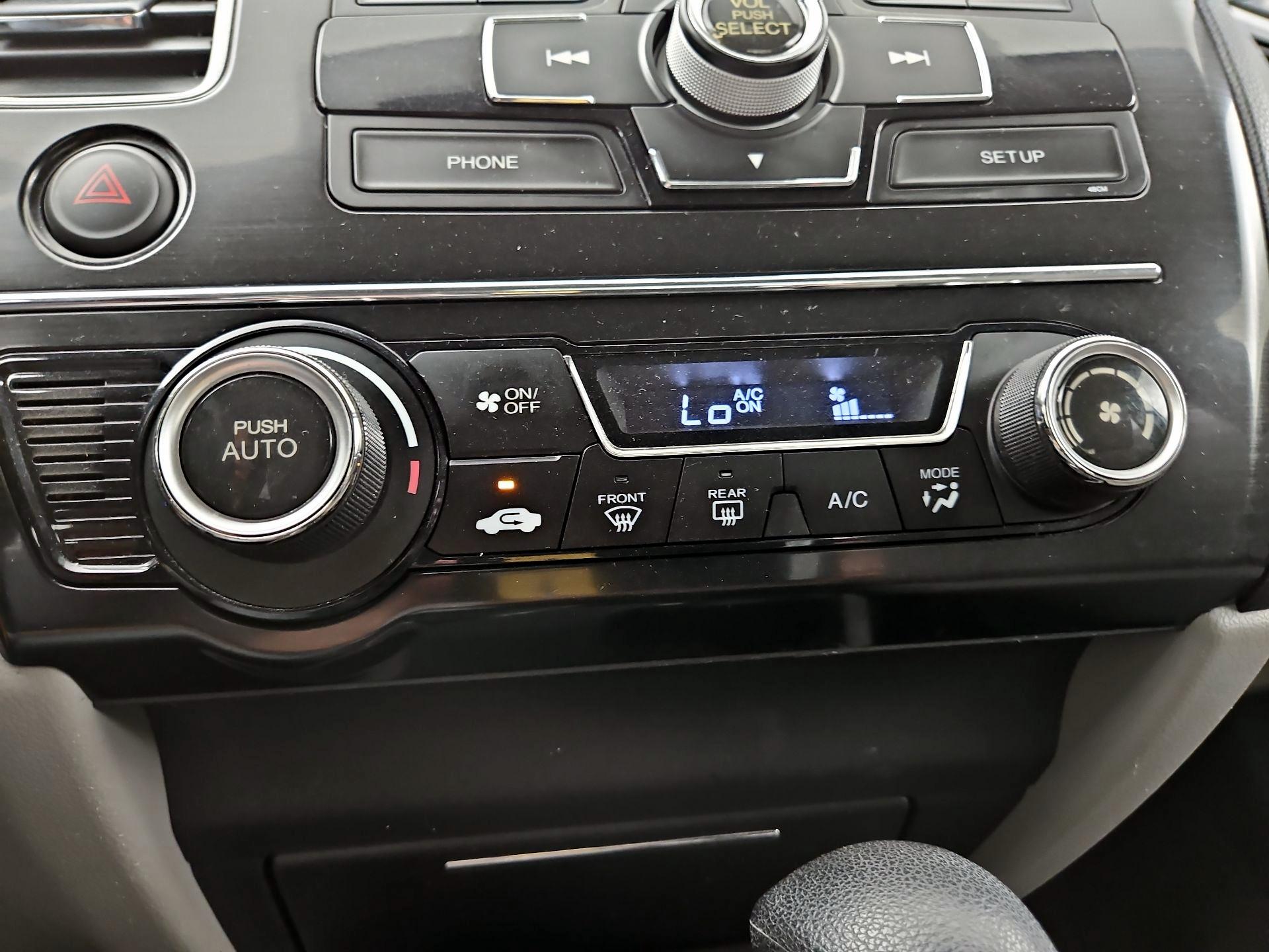 Thumbnail: 2013 Honda Civic - 16
