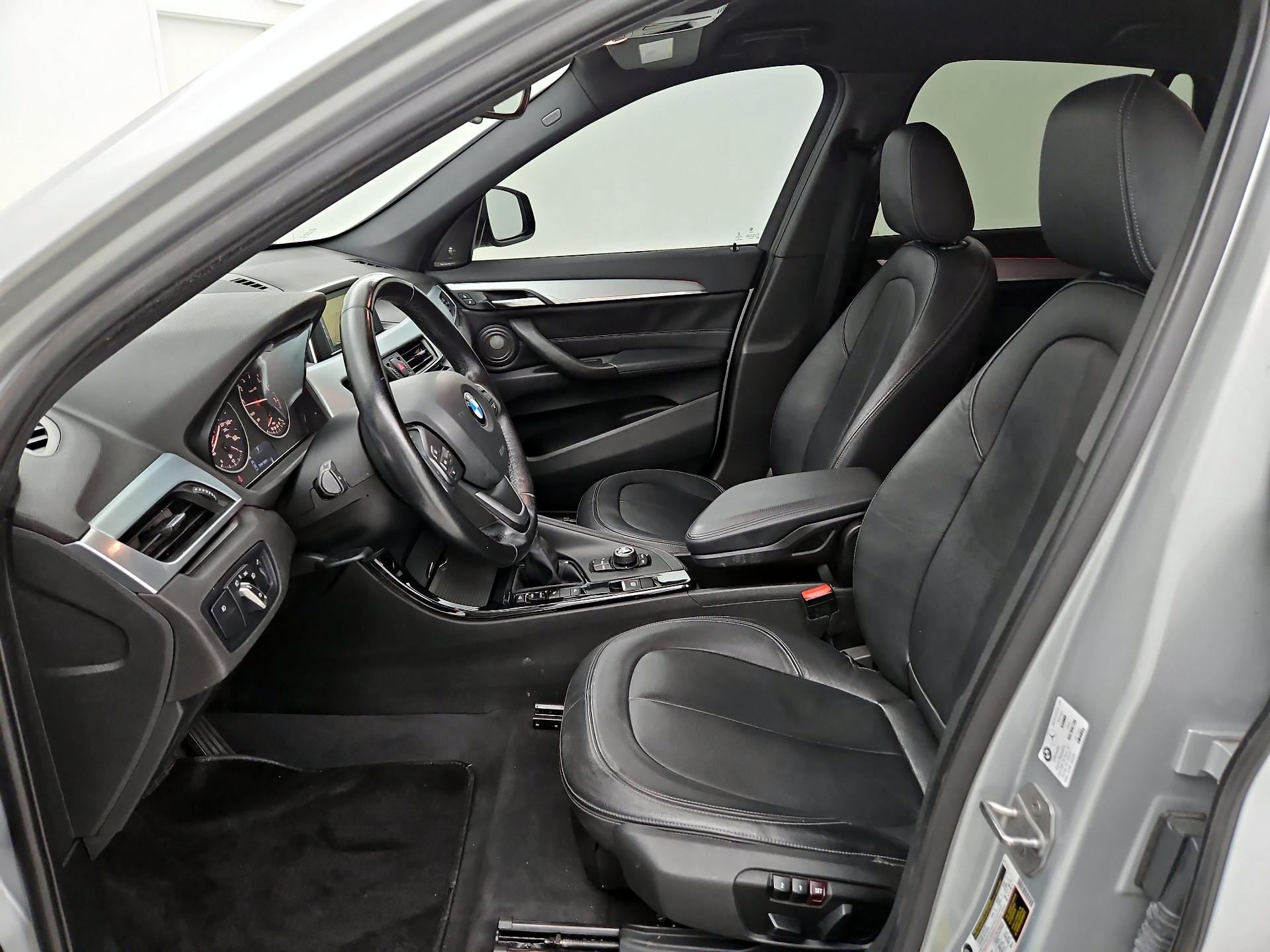 Thumbnail: 2016 BMW X1 - 11