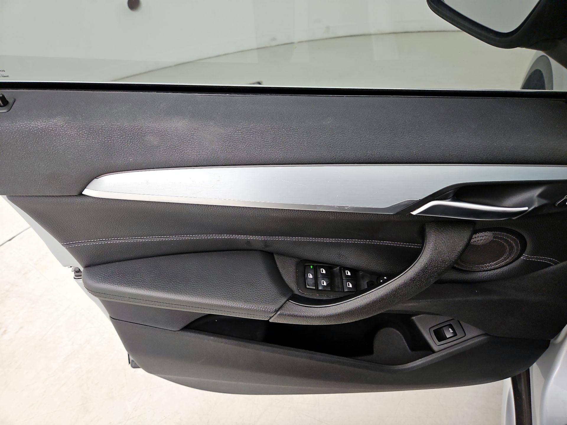 Thumbnail: 2016 BMW X1 - 12