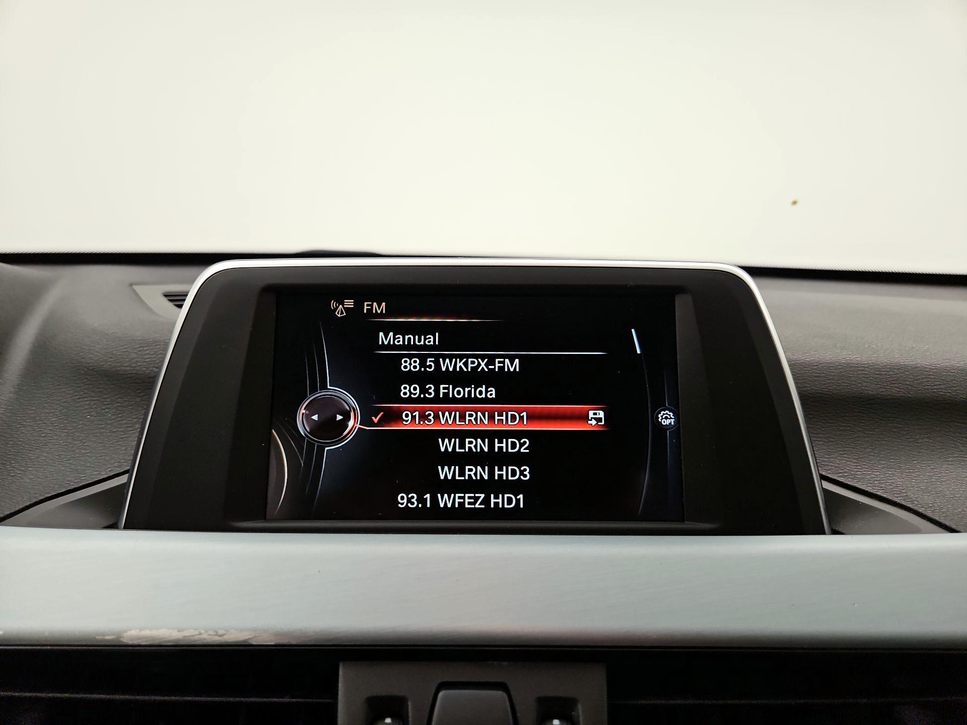 Thumbnail: 2016 BMW X1 - 15