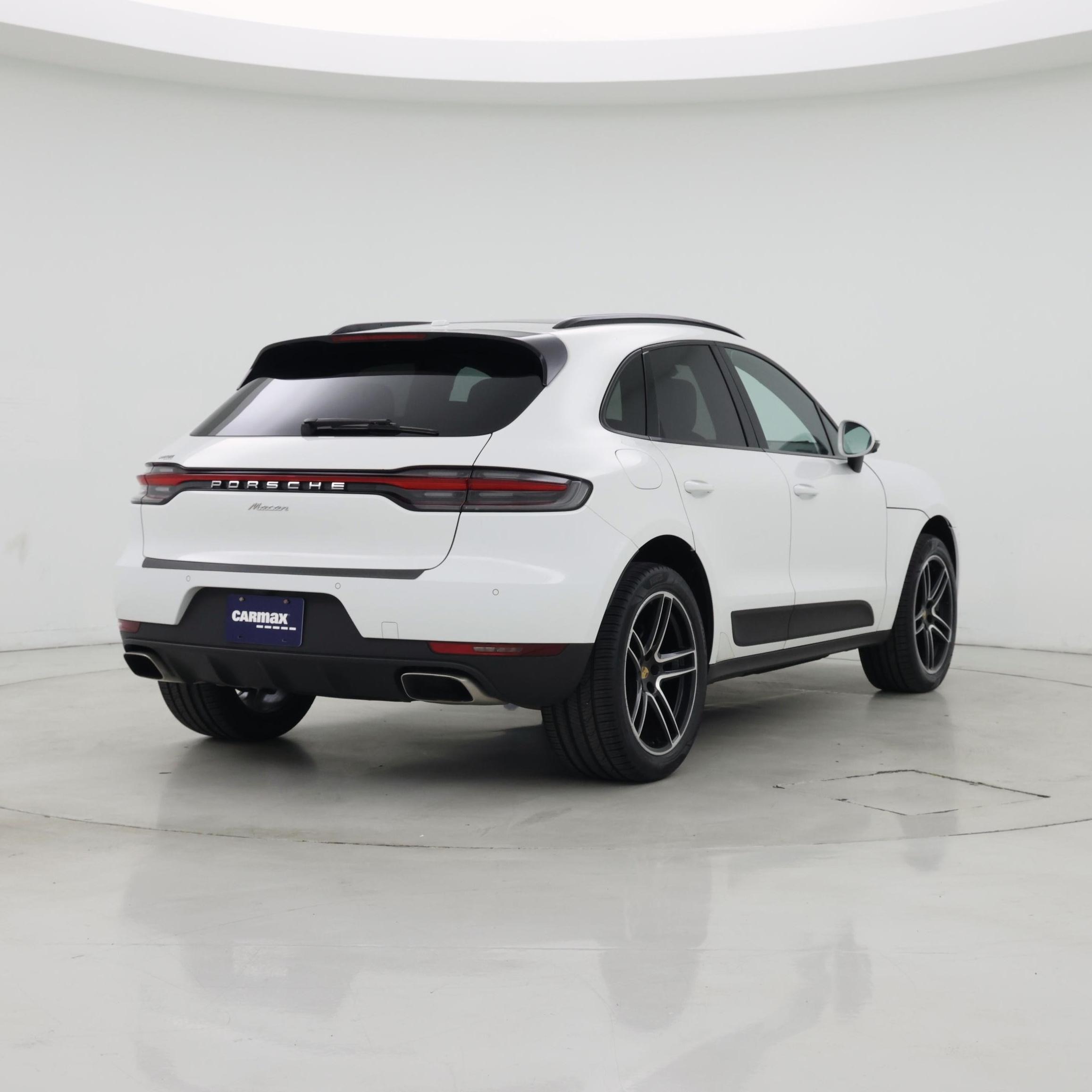 Thumbnail: 2021 Porsche Macan - 8