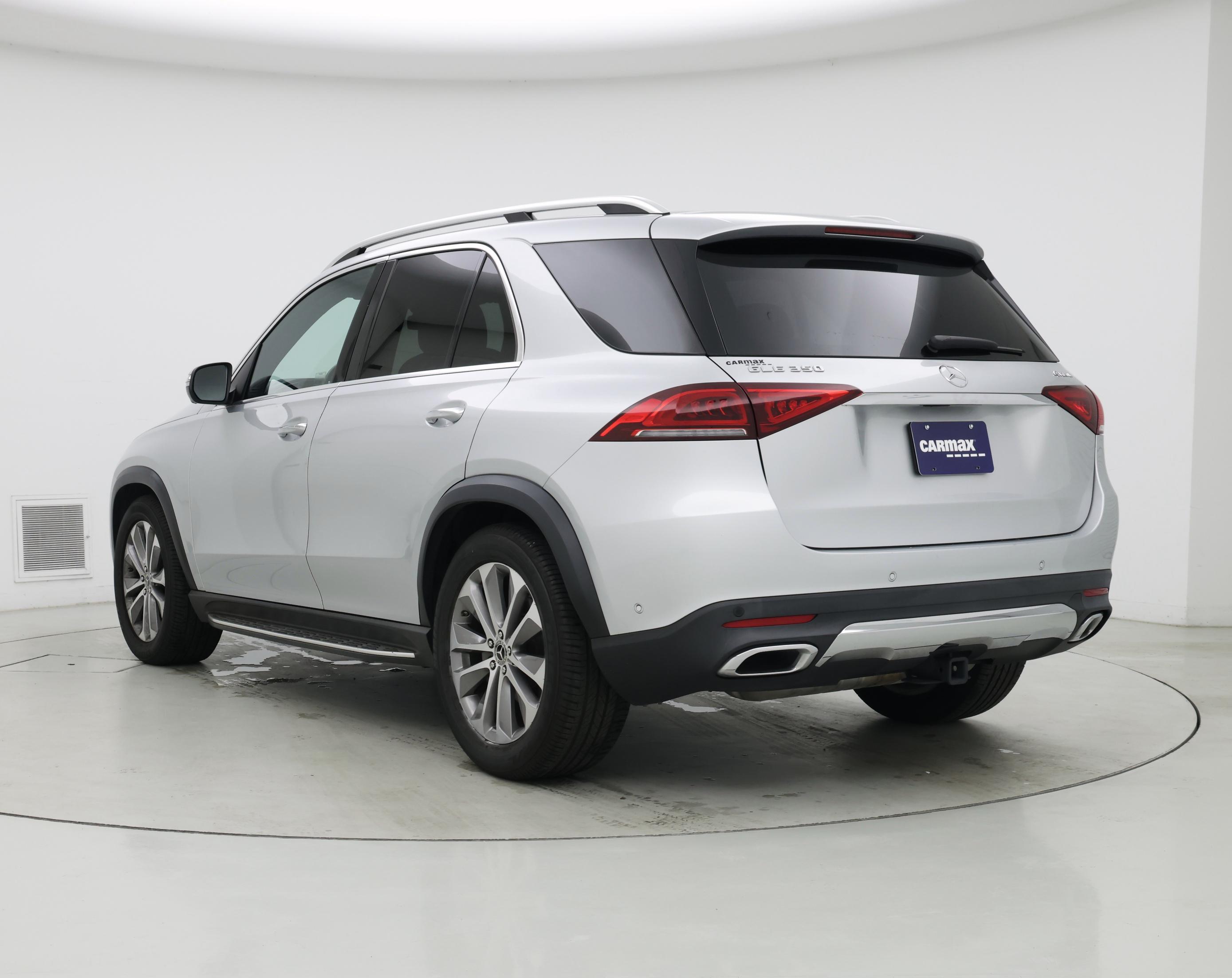 Thumbnail: 2020 Mercedes-Benz GLE - 2