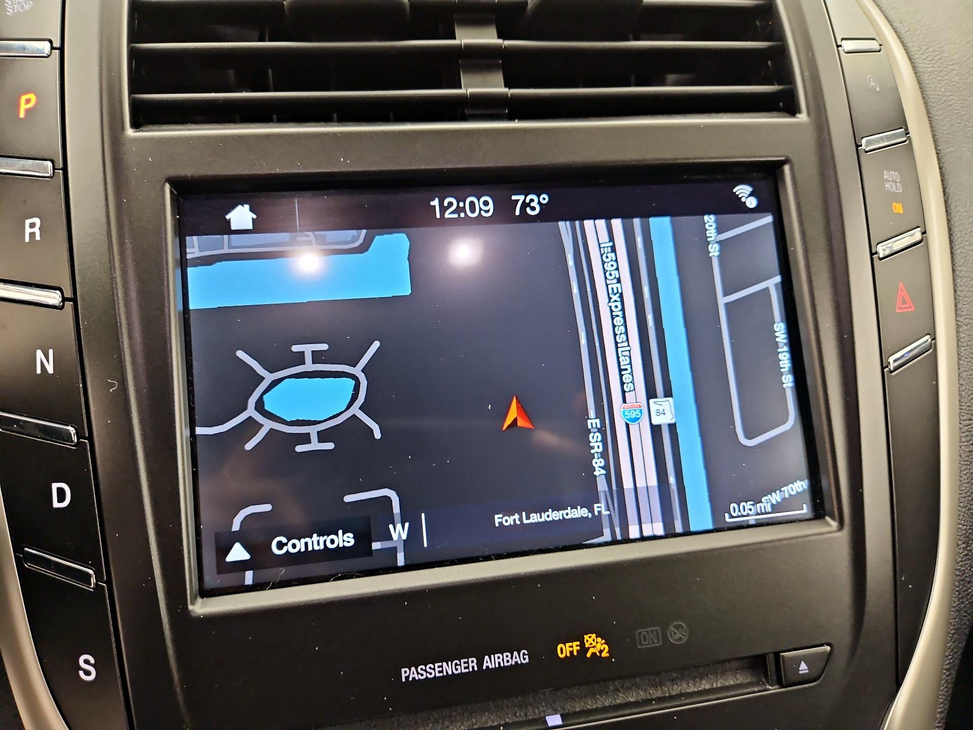 Thumbnail: 2019 Lincoln MKC - 14