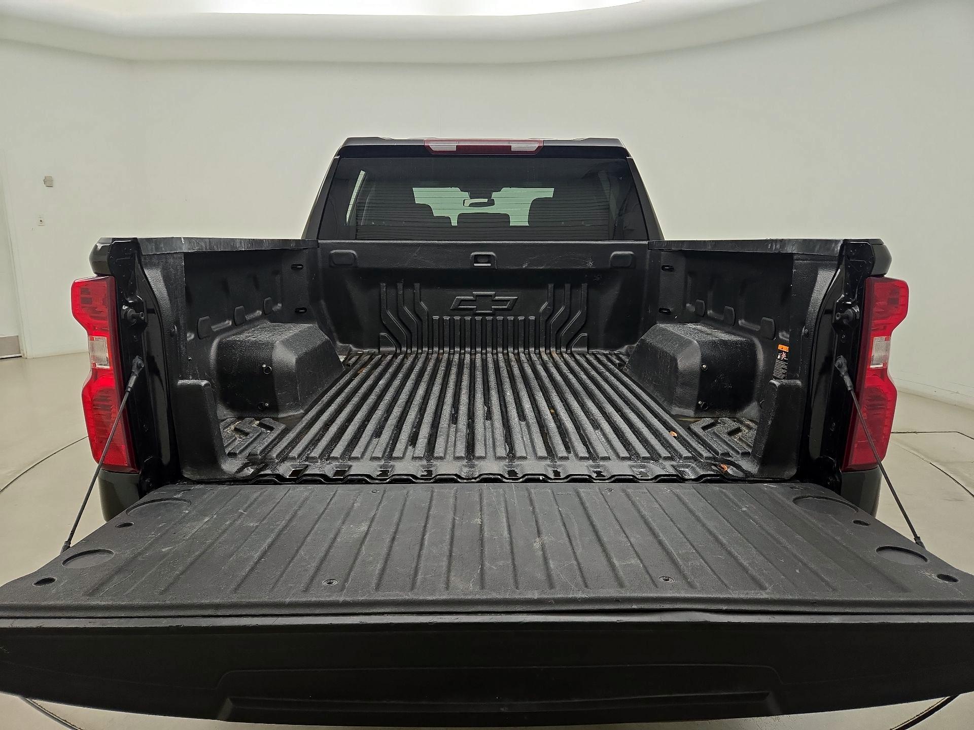 Thumbnail: 2023 Chevrolet Silverado 1500 - 20