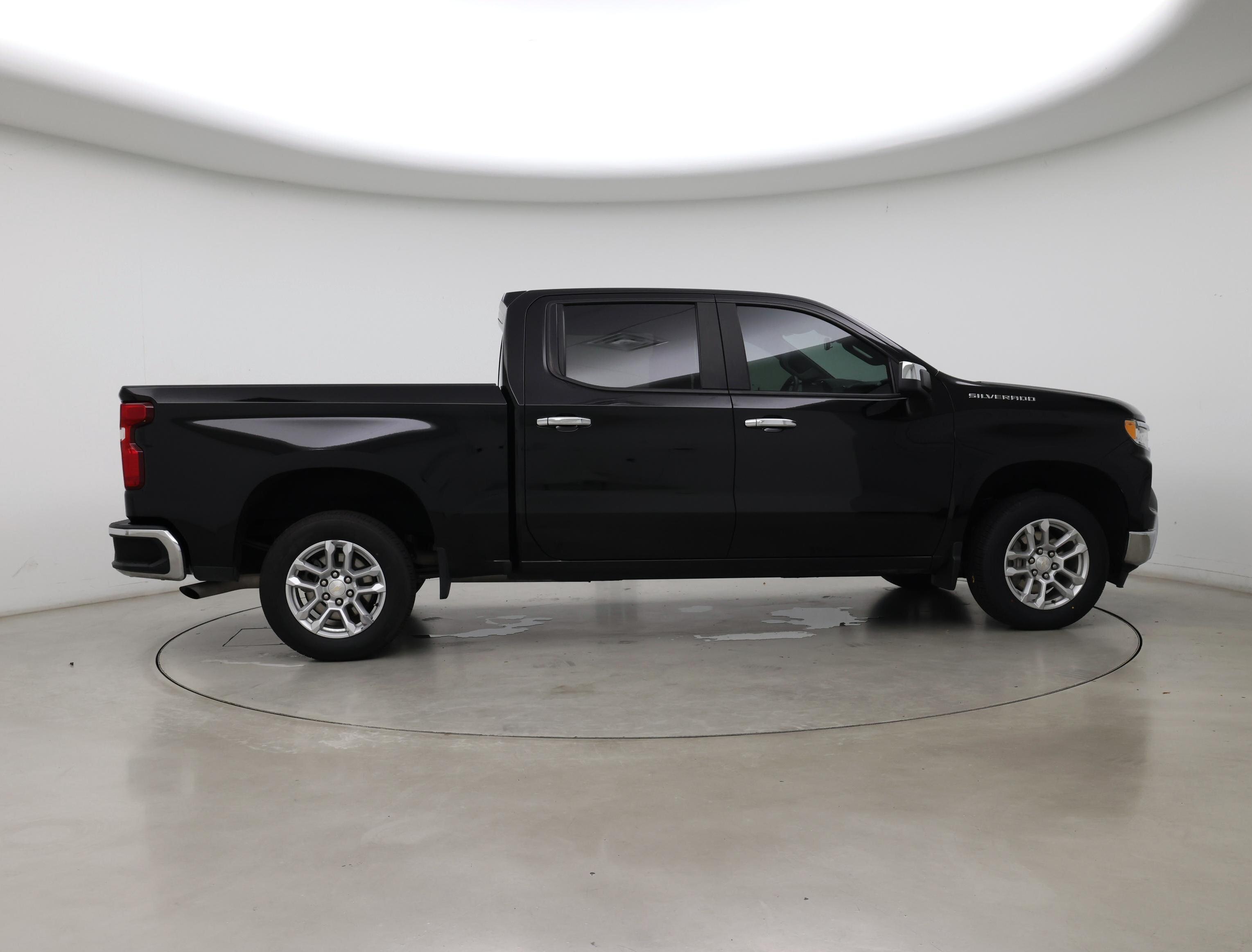 Thumbnail: 2023 Chevrolet Silverado 1500 - 7