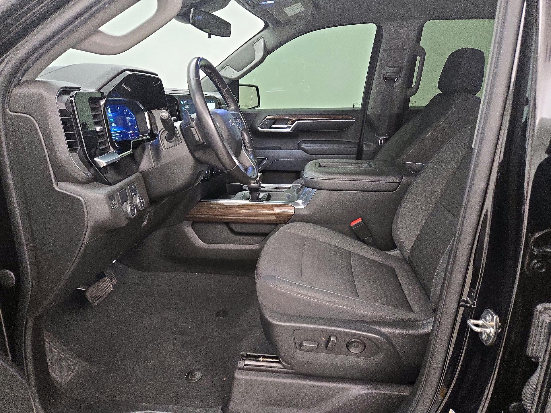Thumbnail: 2022 Chevrolet Silverado 1500 - 11