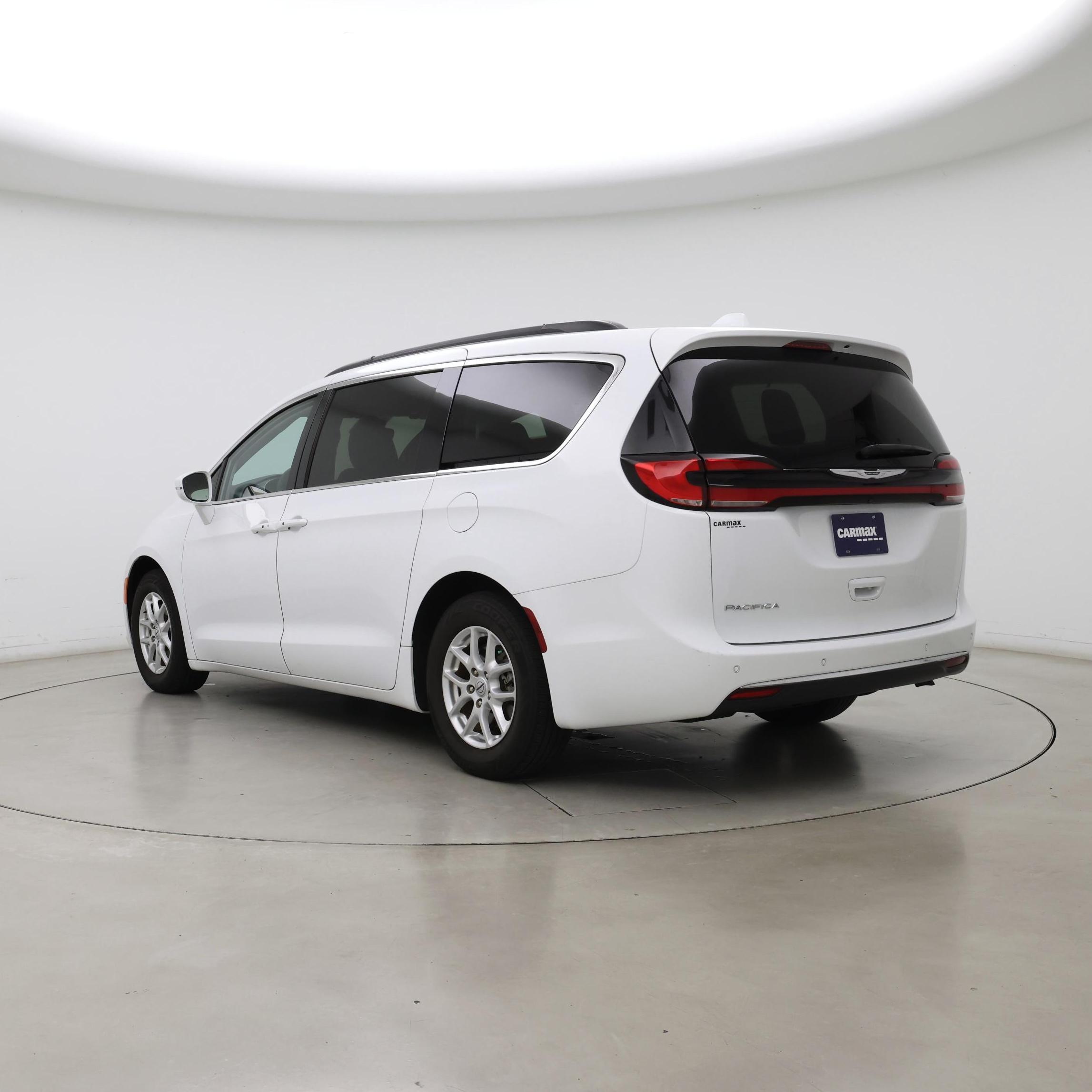 Thumbnail: 2022 Chrysler Pacifica - 2