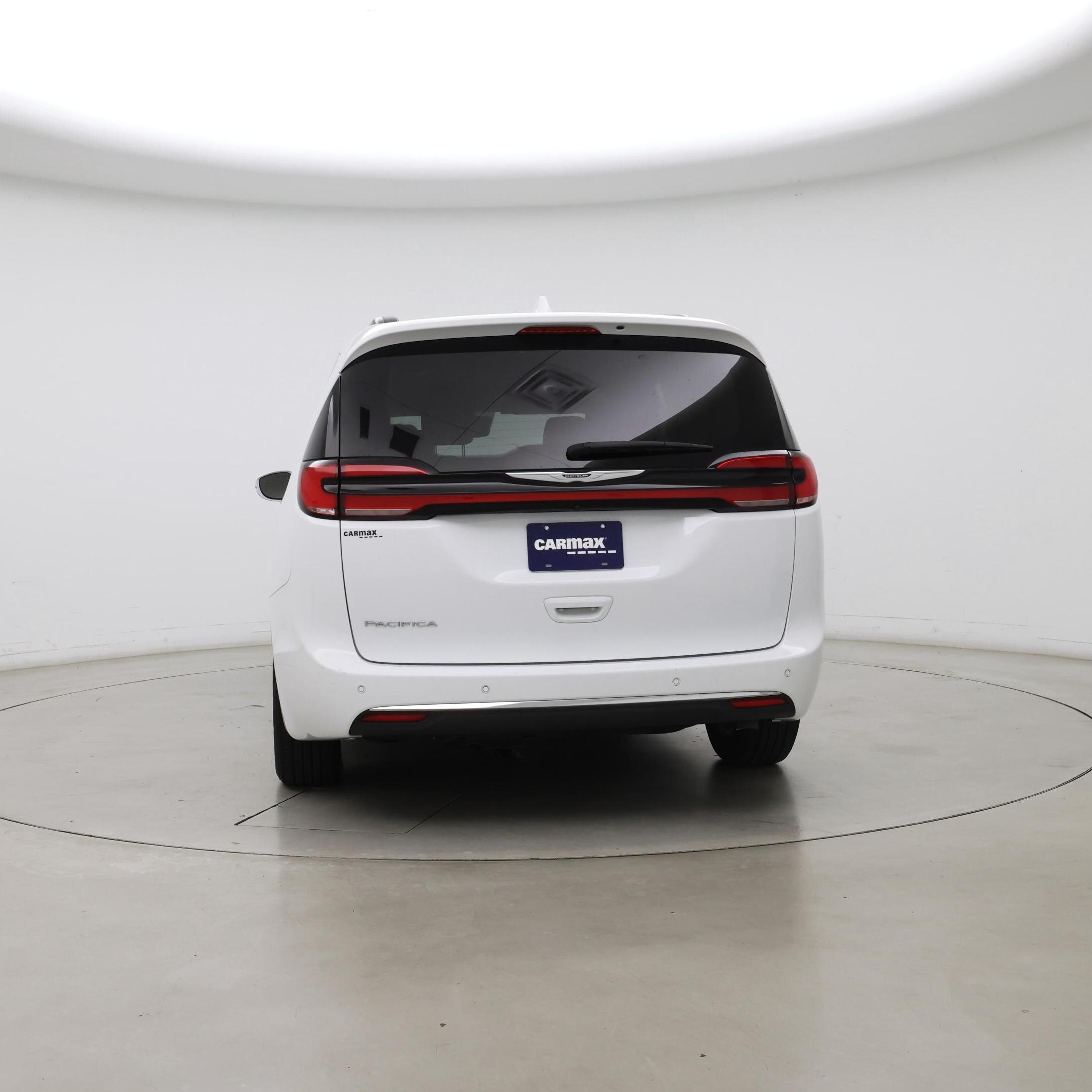 Thumbnail: 2022 Chrysler Pacifica - 6