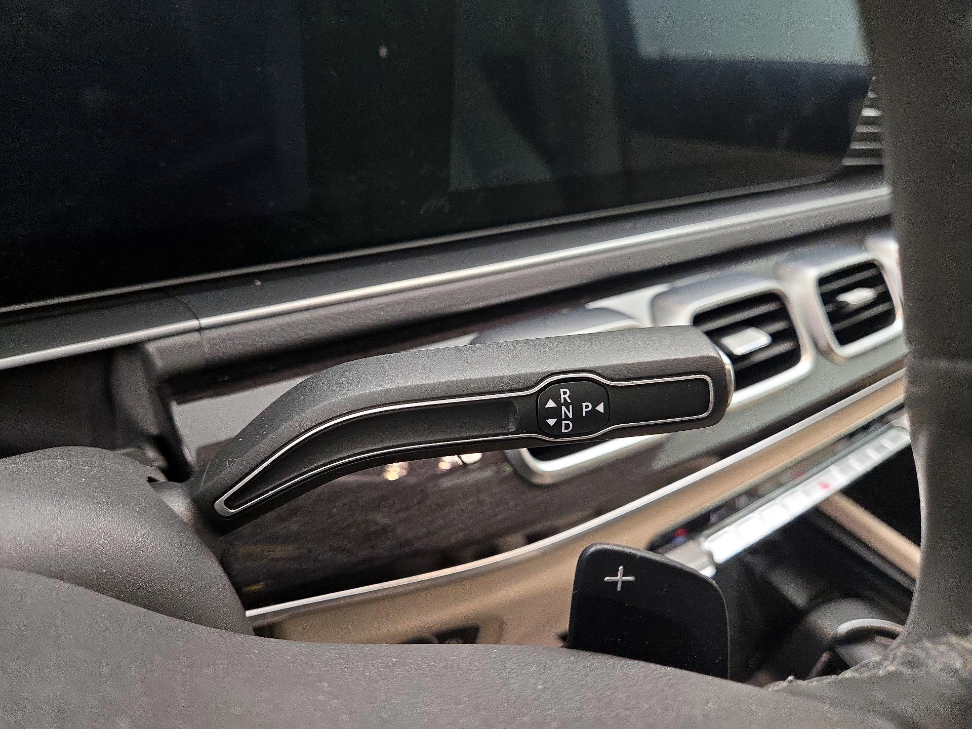 Thumbnail: 2020 Mercedes-Benz GLE - 17