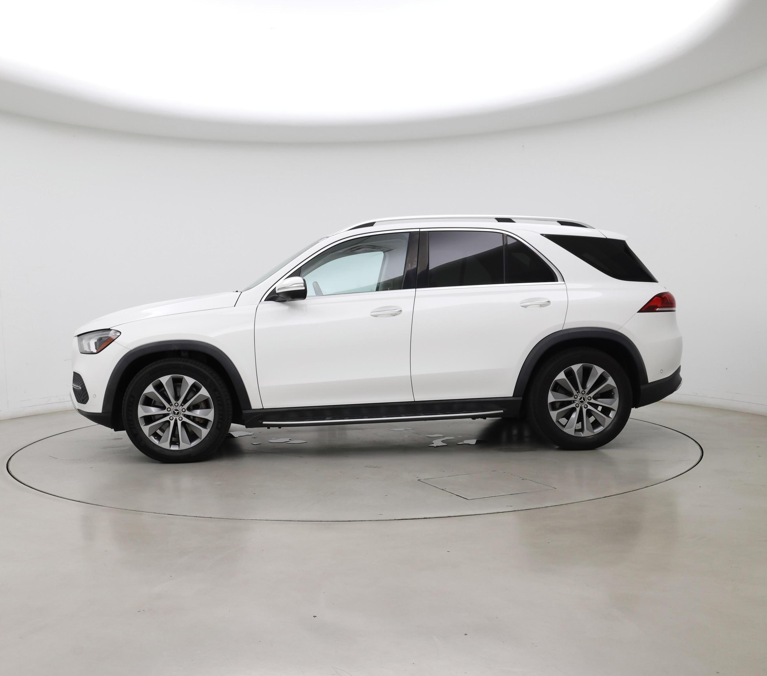 Thumbnail: 2020 Mercedes-Benz GLE - 3